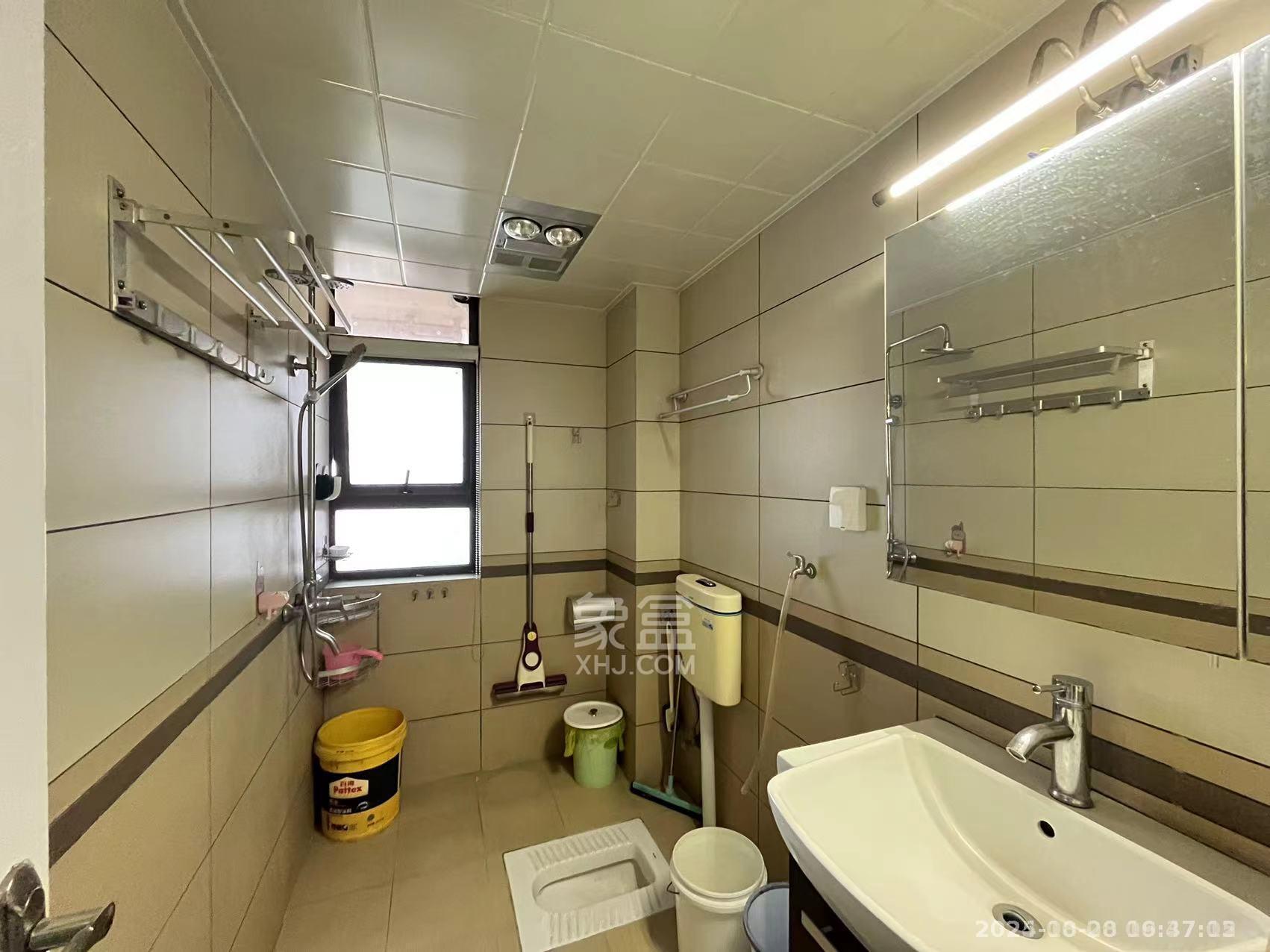 佳兆业金域天下二期 3室2厅2卫 2200.0元/月 佳兆业金域天下二期 3室2厅2卫 2200.0元/月室内图