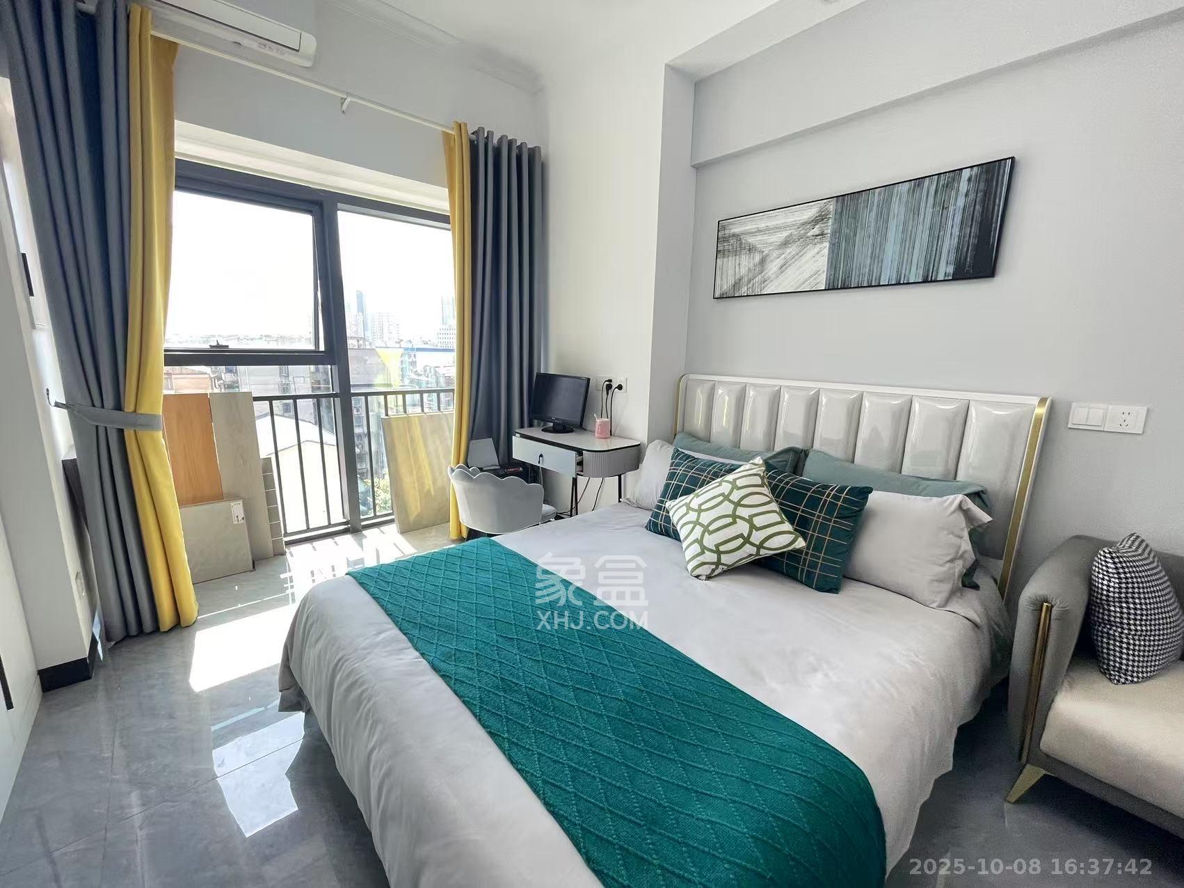 华润置地中心 1室1厅1卫 2000.0元/月 华润置地中心 1室1厅1卫 2000.0元/月室内图