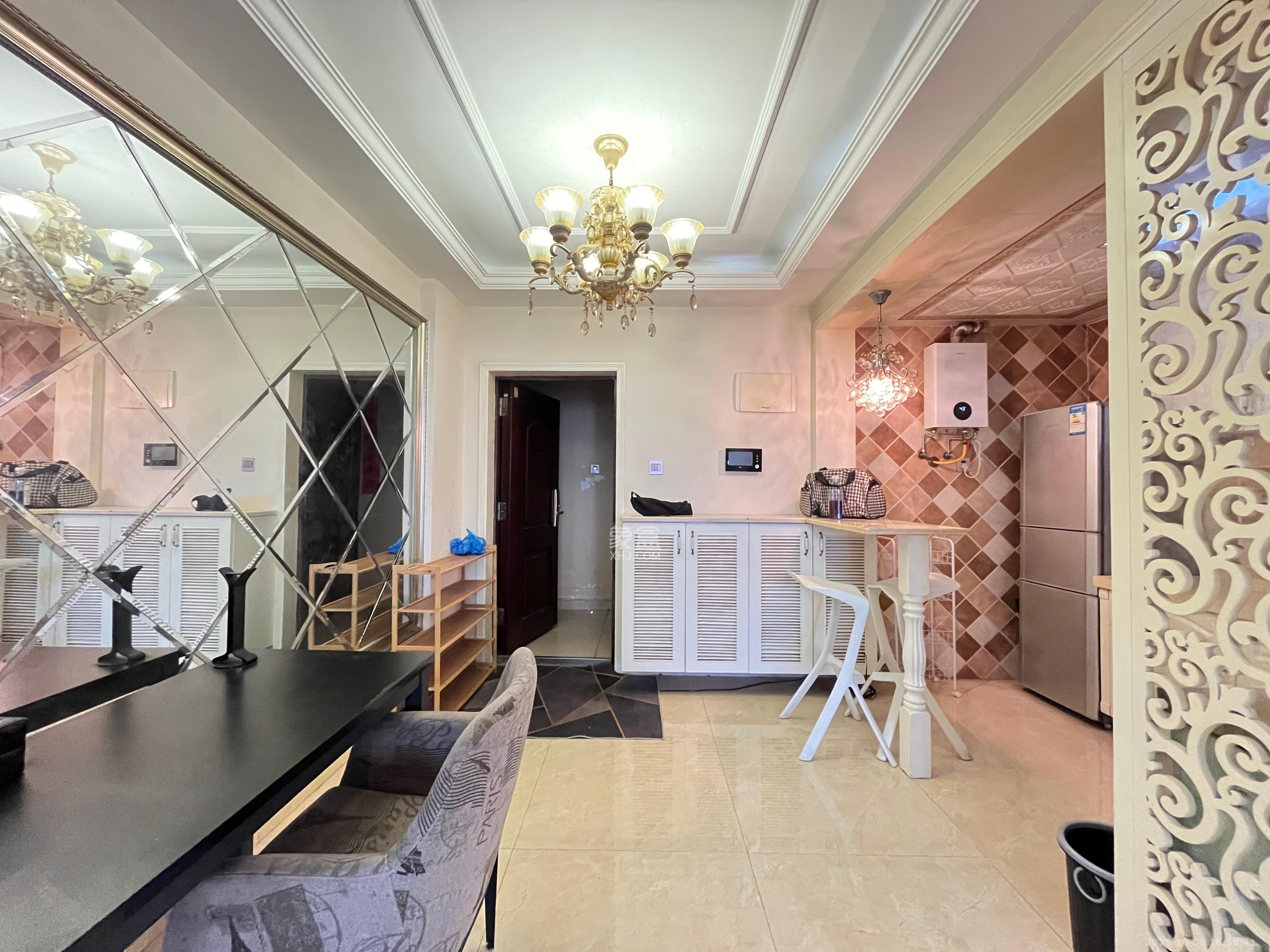 阿普阿布  2室2厅1卫    2800.0元/月室内图