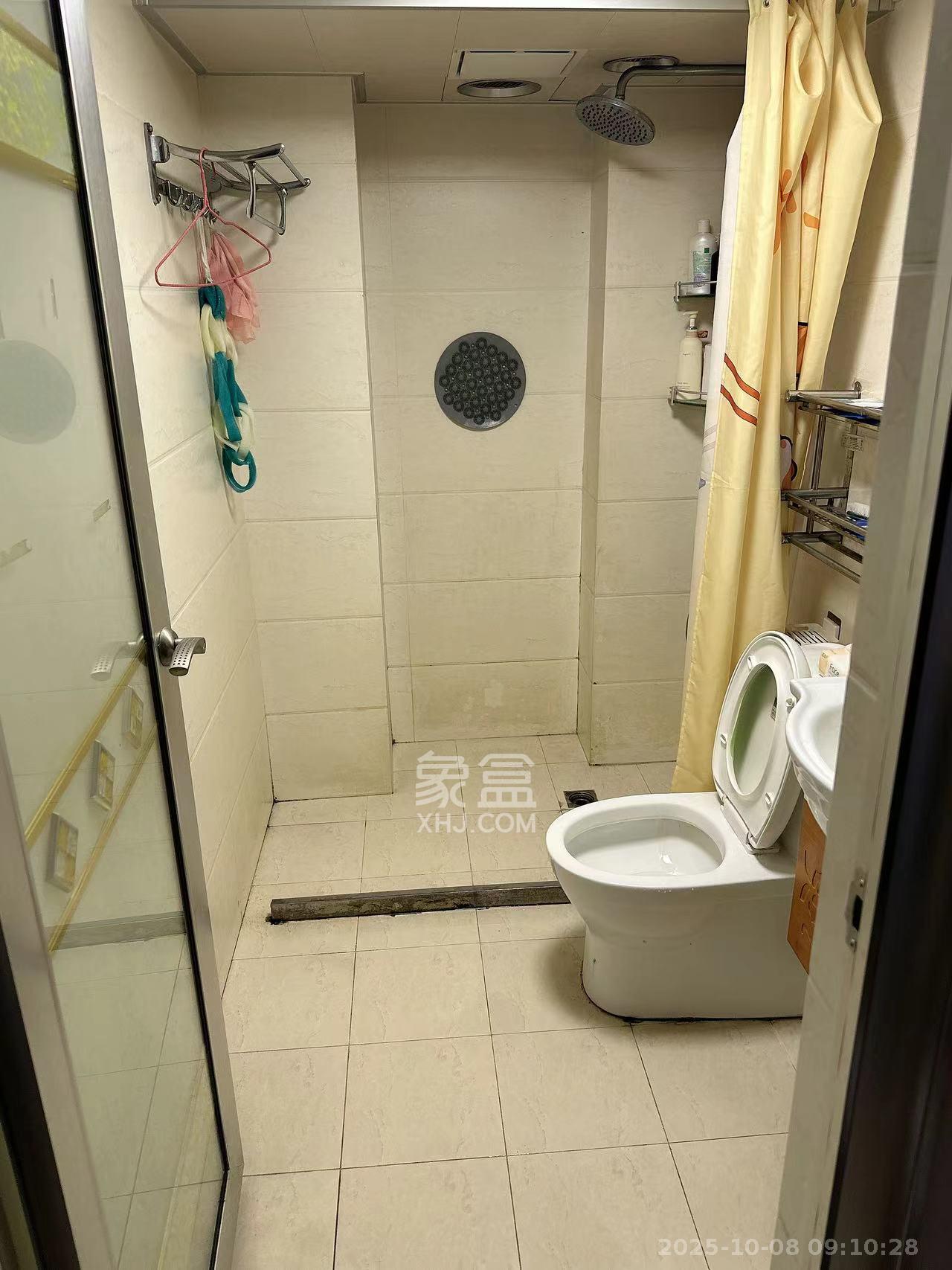 亚商国际 1室1厅1卫 1400.0元/月 亚商国际 1室1厅1卫 1400.0元/月室内图