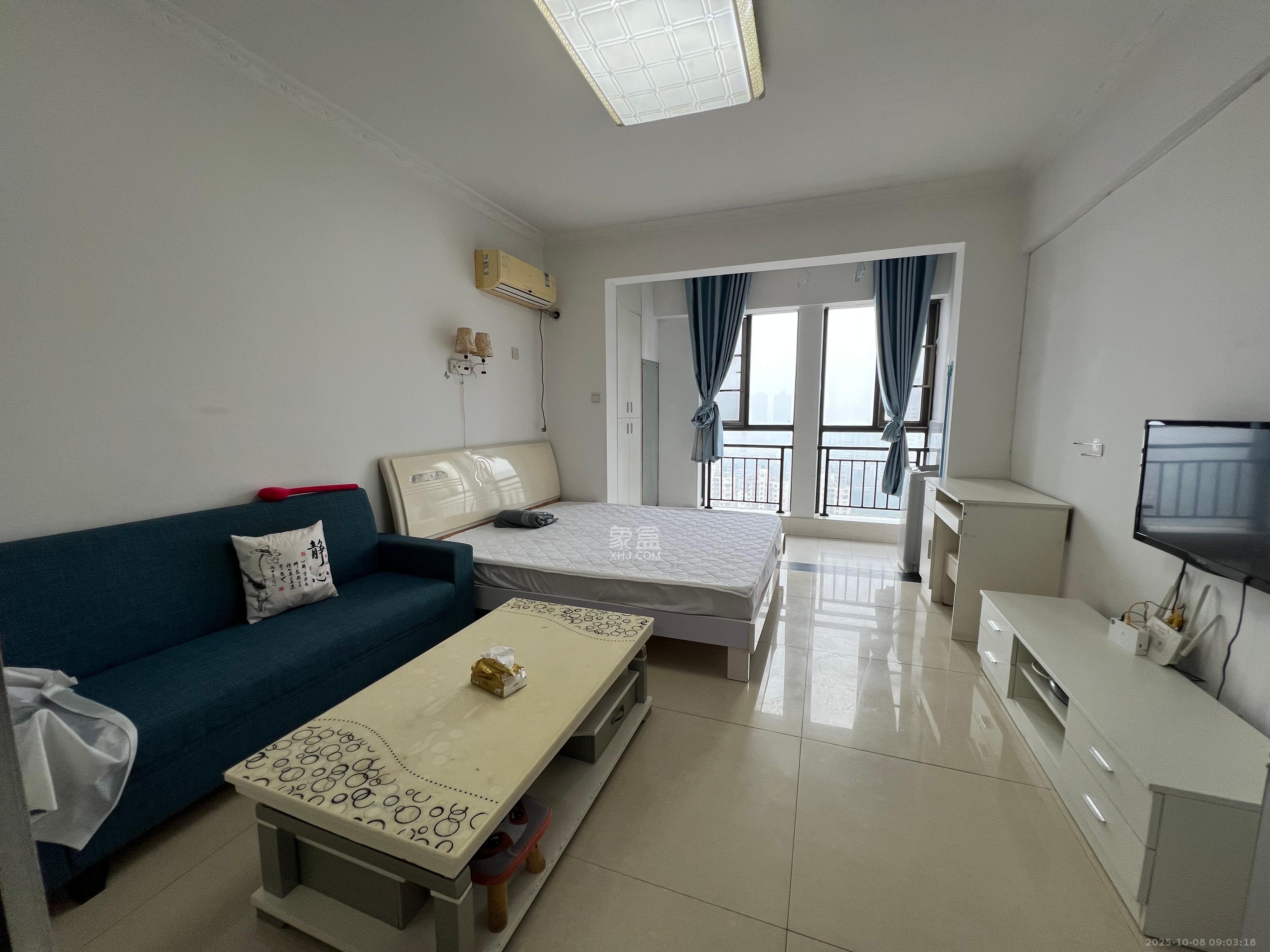 万象凯旋湾 1室1厅1卫 1400.0元/月 万象凯旋湾 1室1厅1卫 1400.0元/月室内图