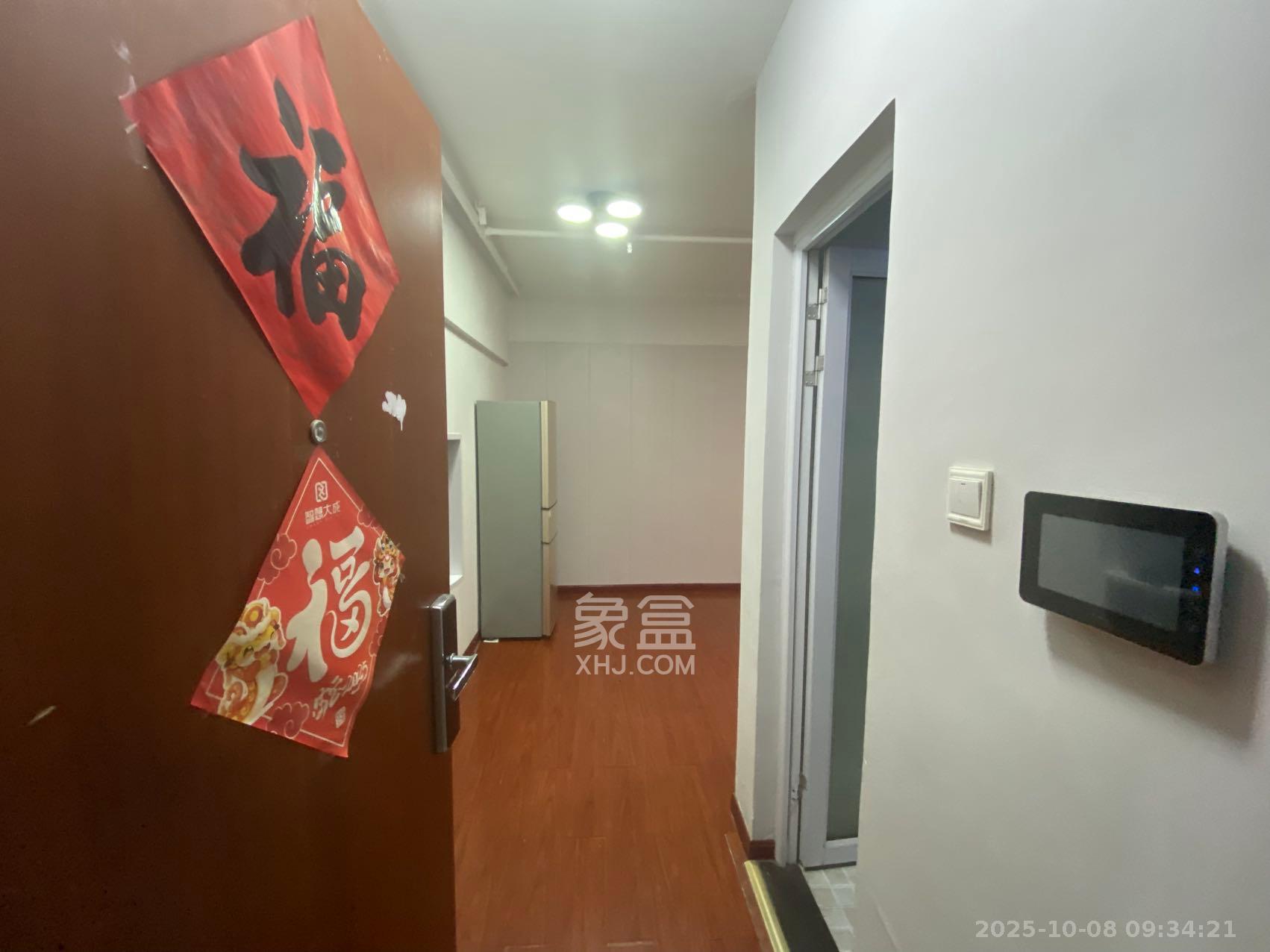 东怡外国(南湖一号)  1室1厅1卫    2000.0元/月 东怡外国(南湖一号)  1室1厅1卫    2000.0元/月