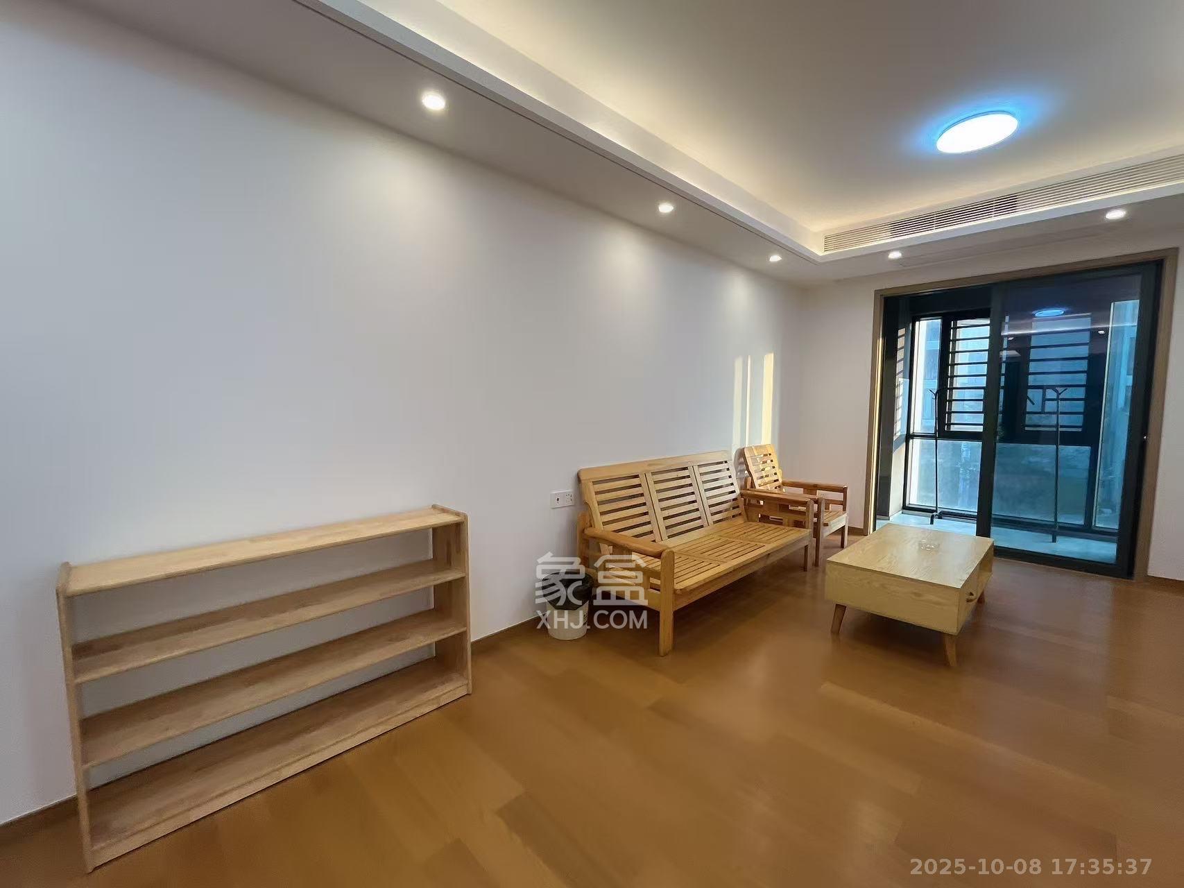 清控湖山雅居北区  3室2厅1卫    1800.0元/月室内图