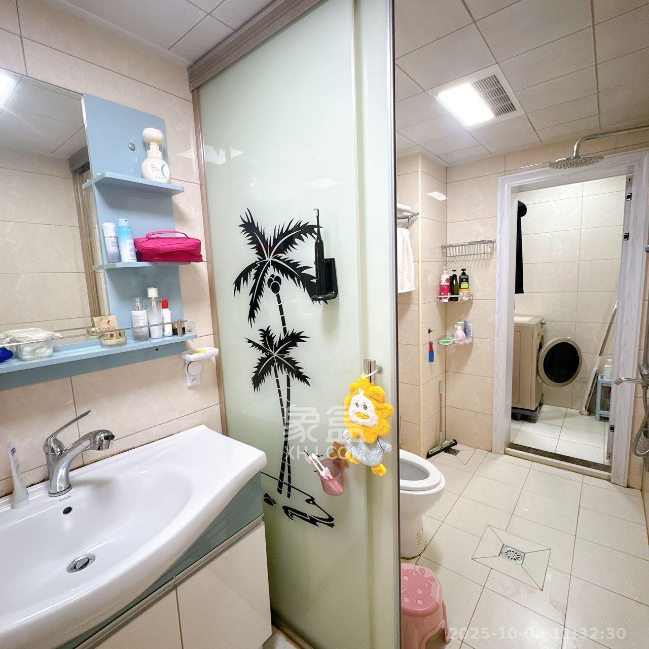 北辰三角洲E4区  3室2厅1卫    3300.0元/月室内图