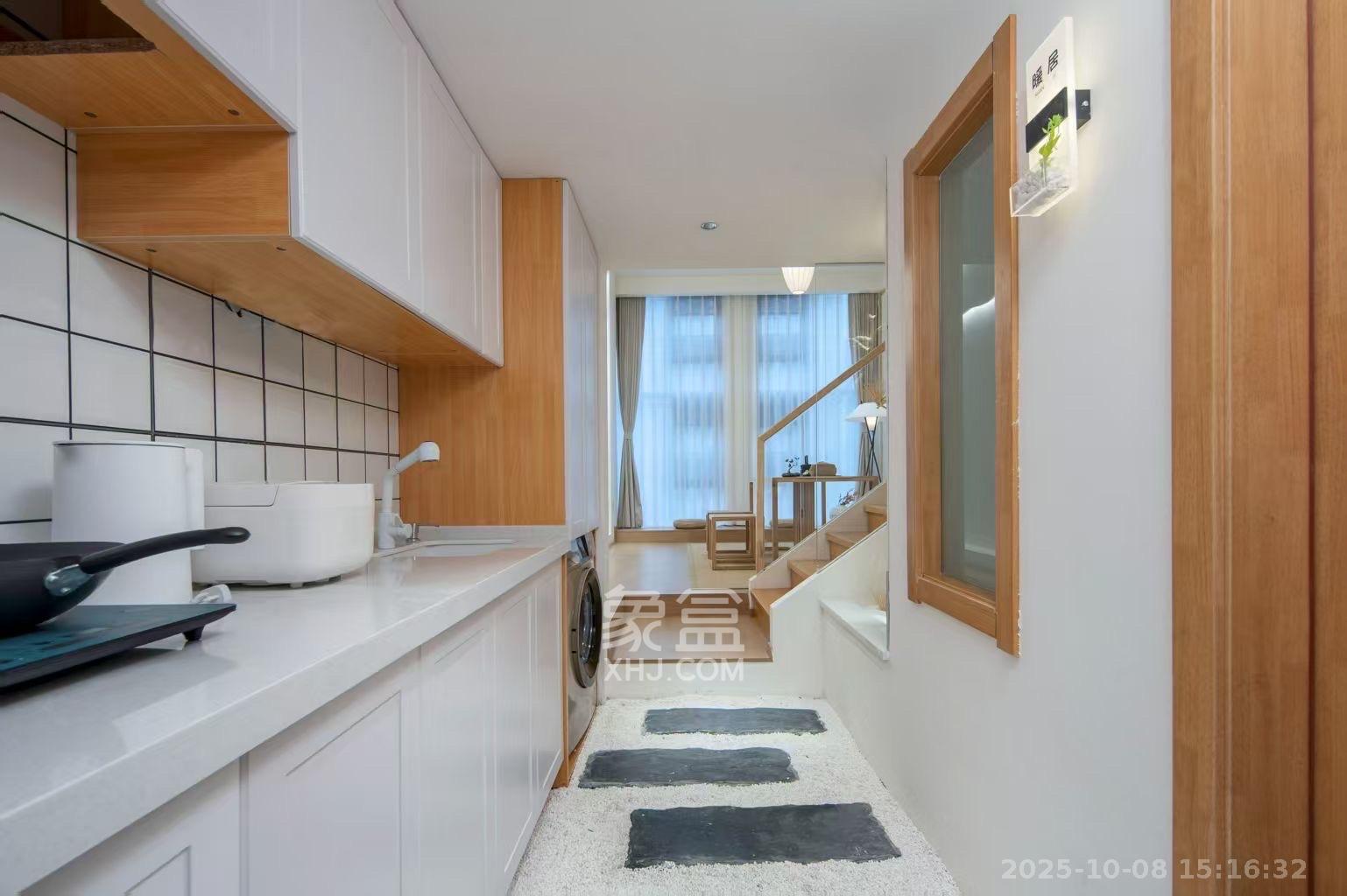 润和国际广场  2室1厅1卫    3000.0元/月 润和国际广场  2室1厅1卫    3000.0元/月室内图