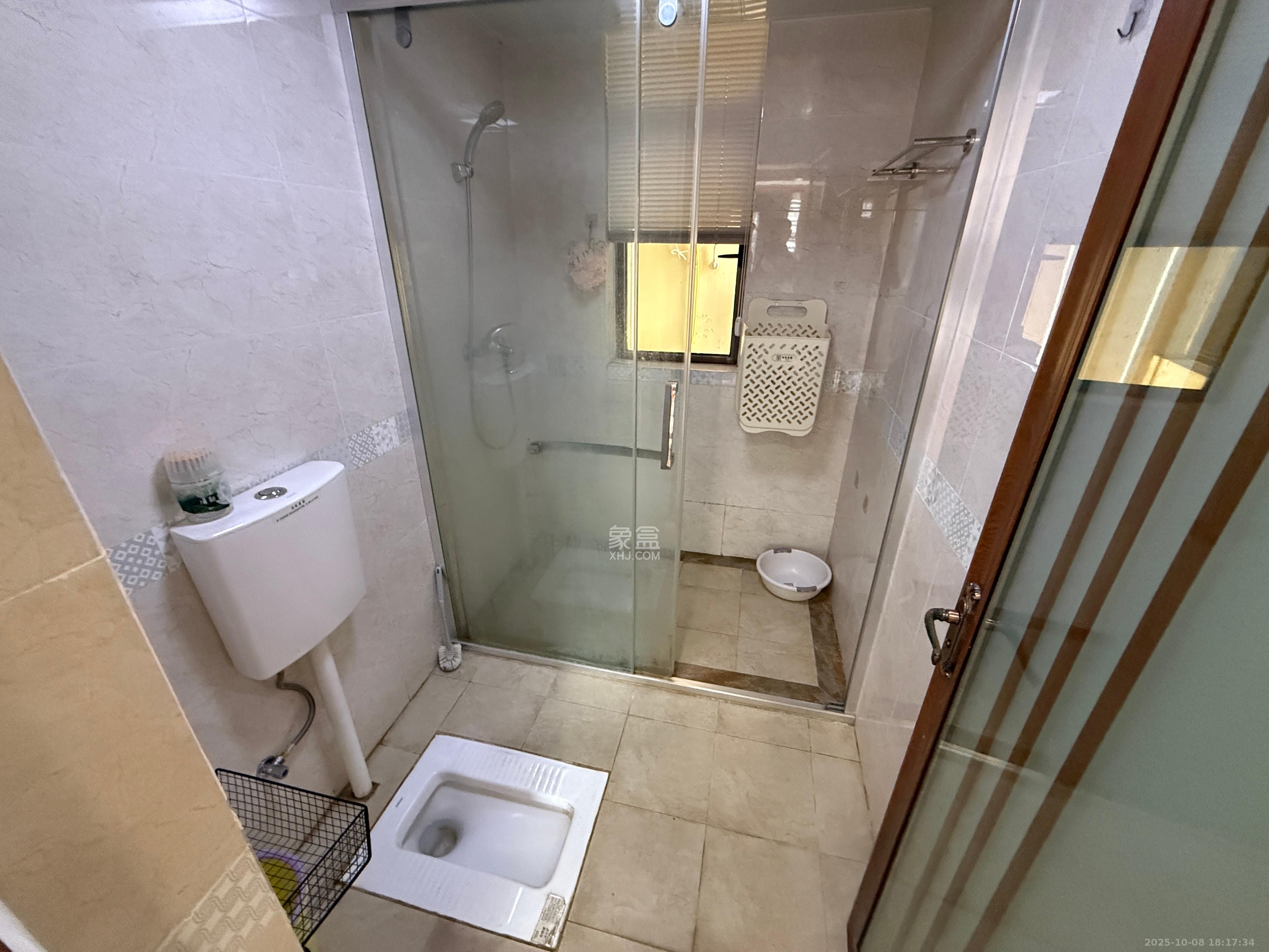 江山帝景哈佛  3室2厅1卫    2200.0元/月室内图