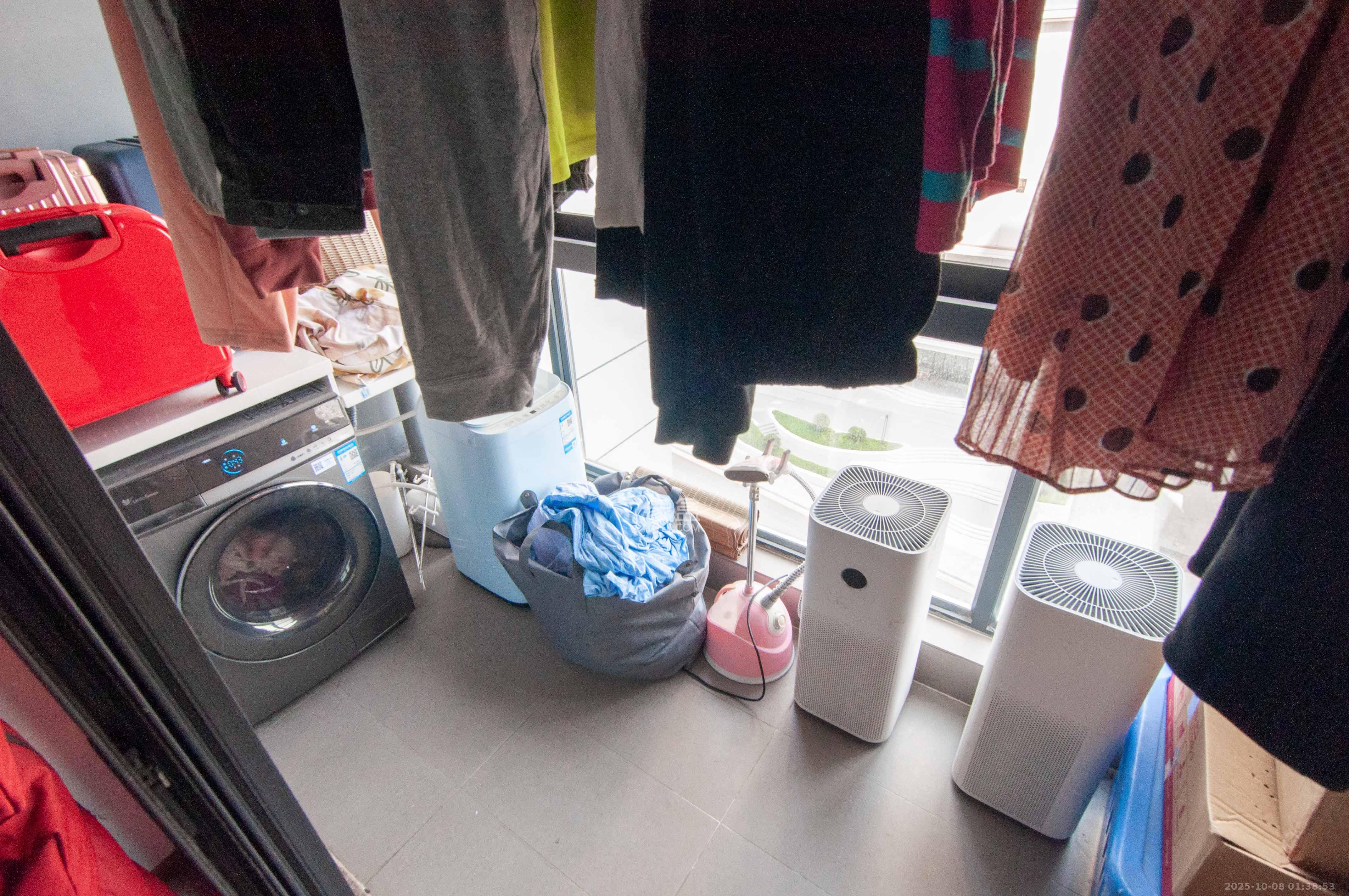 旭辉都会山  3室2厅2卫    176.0万其他