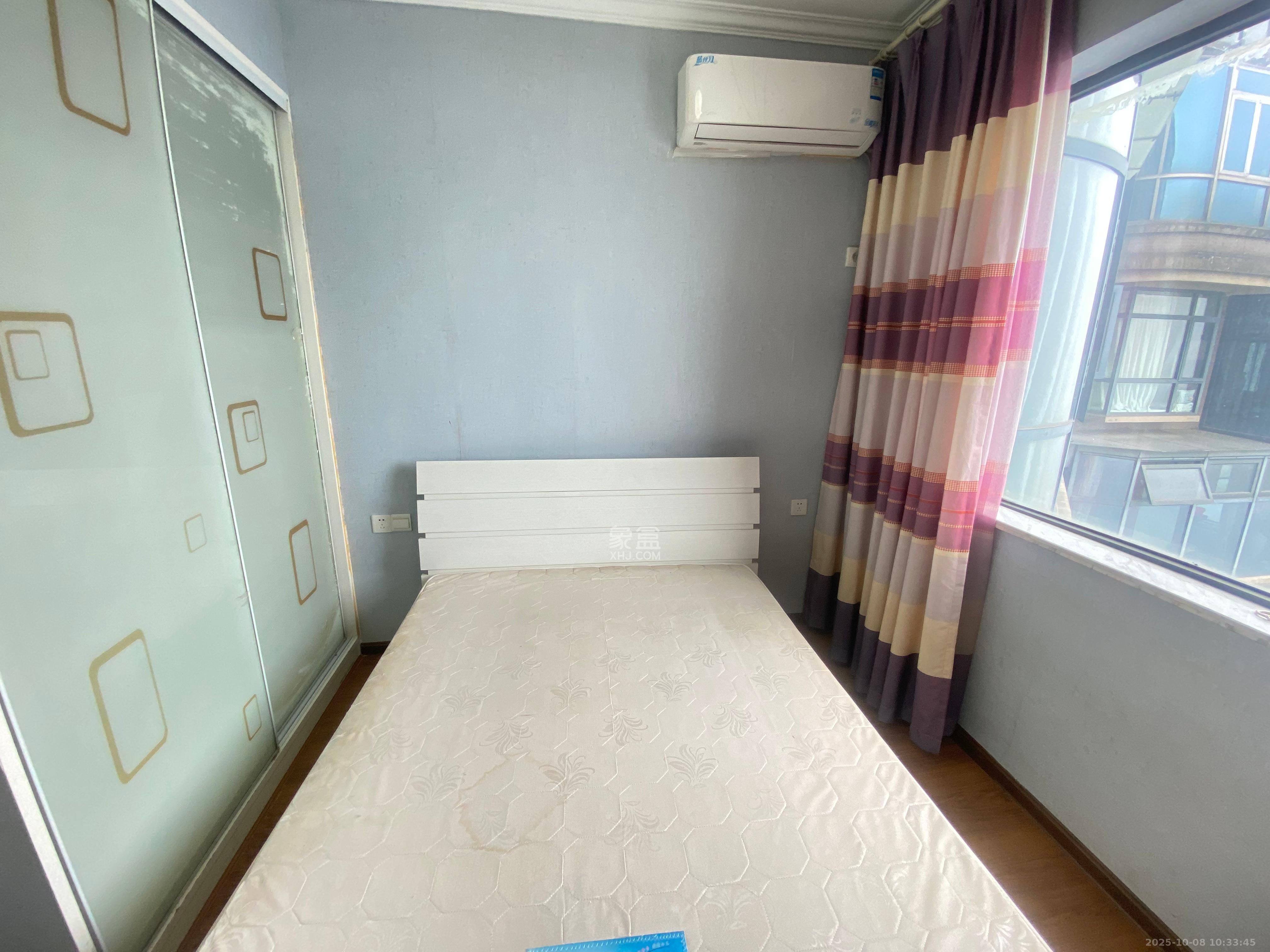 双湾国际(湘江御景花园) 4室2厅2卫 3000.0元/月 双湾国际(湘江御景花园) 4室2厅2卫 3000.0元/月室内图