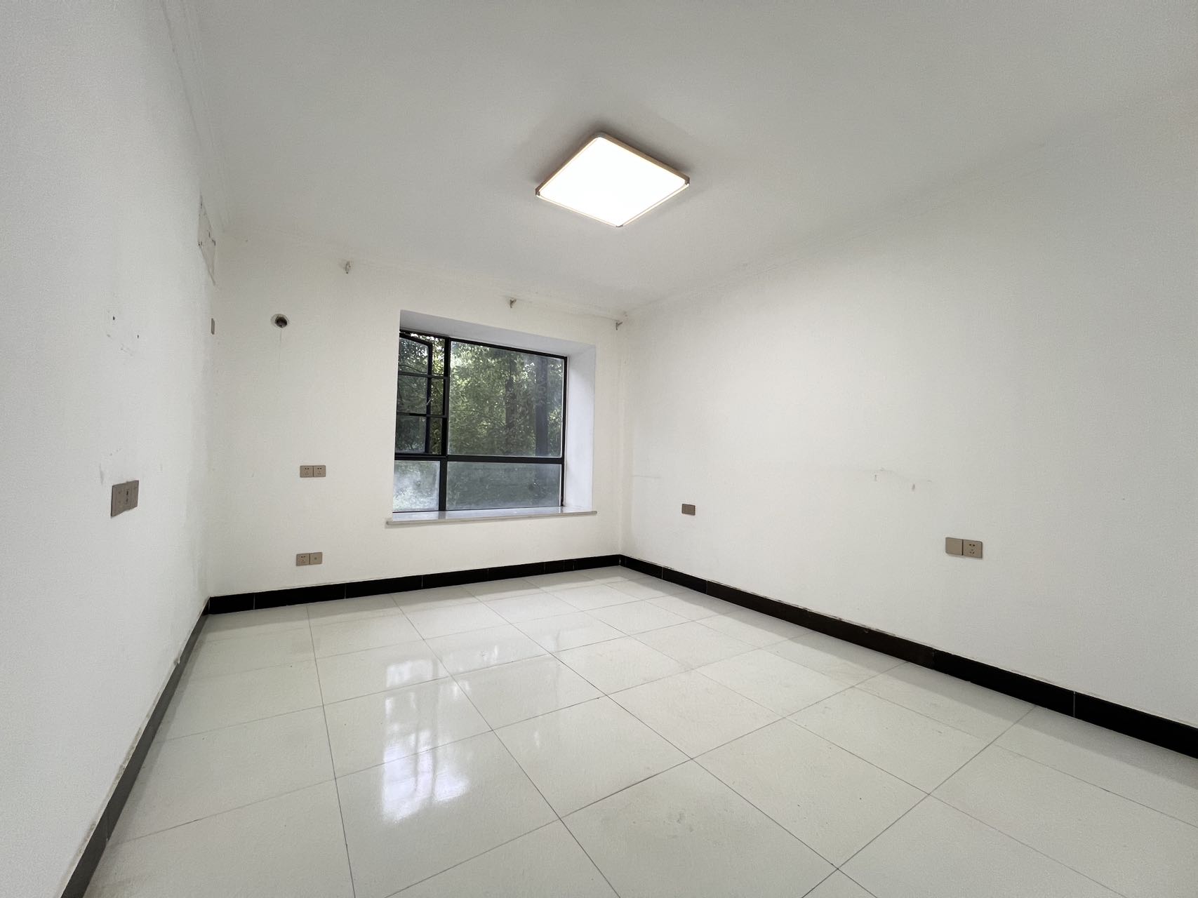 中核缇香名苑 3室2厅2卫 54.8万 中核缇香名苑 3室2厅2卫 54.8万室内图