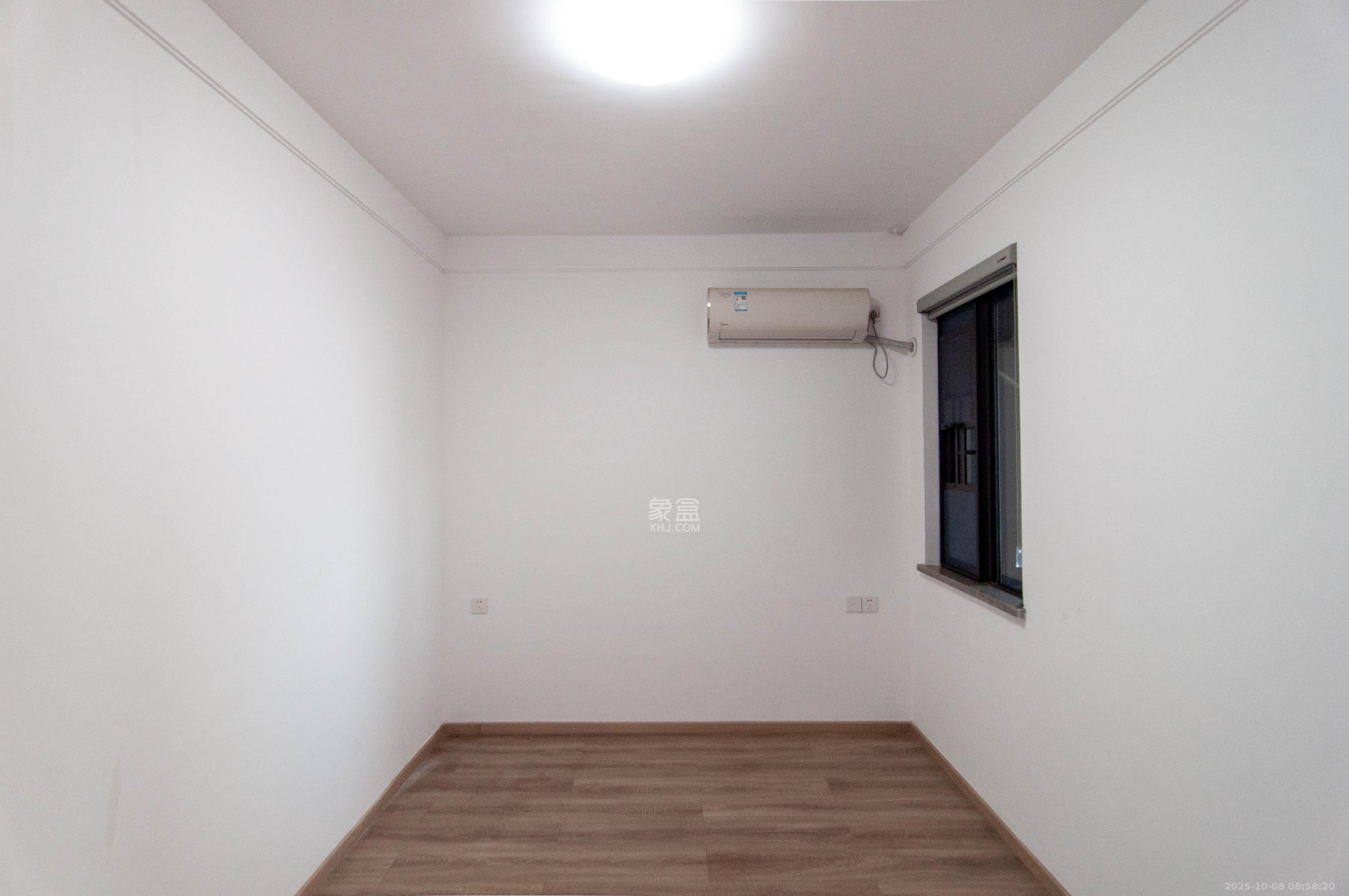 梅溪湖玺悦(新城金茂梦想玺悦) 3室2厅2卫 135.0万 梅溪湖玺悦(新城金茂梦想玺悦) 3室2厅2卫 135.0万其他