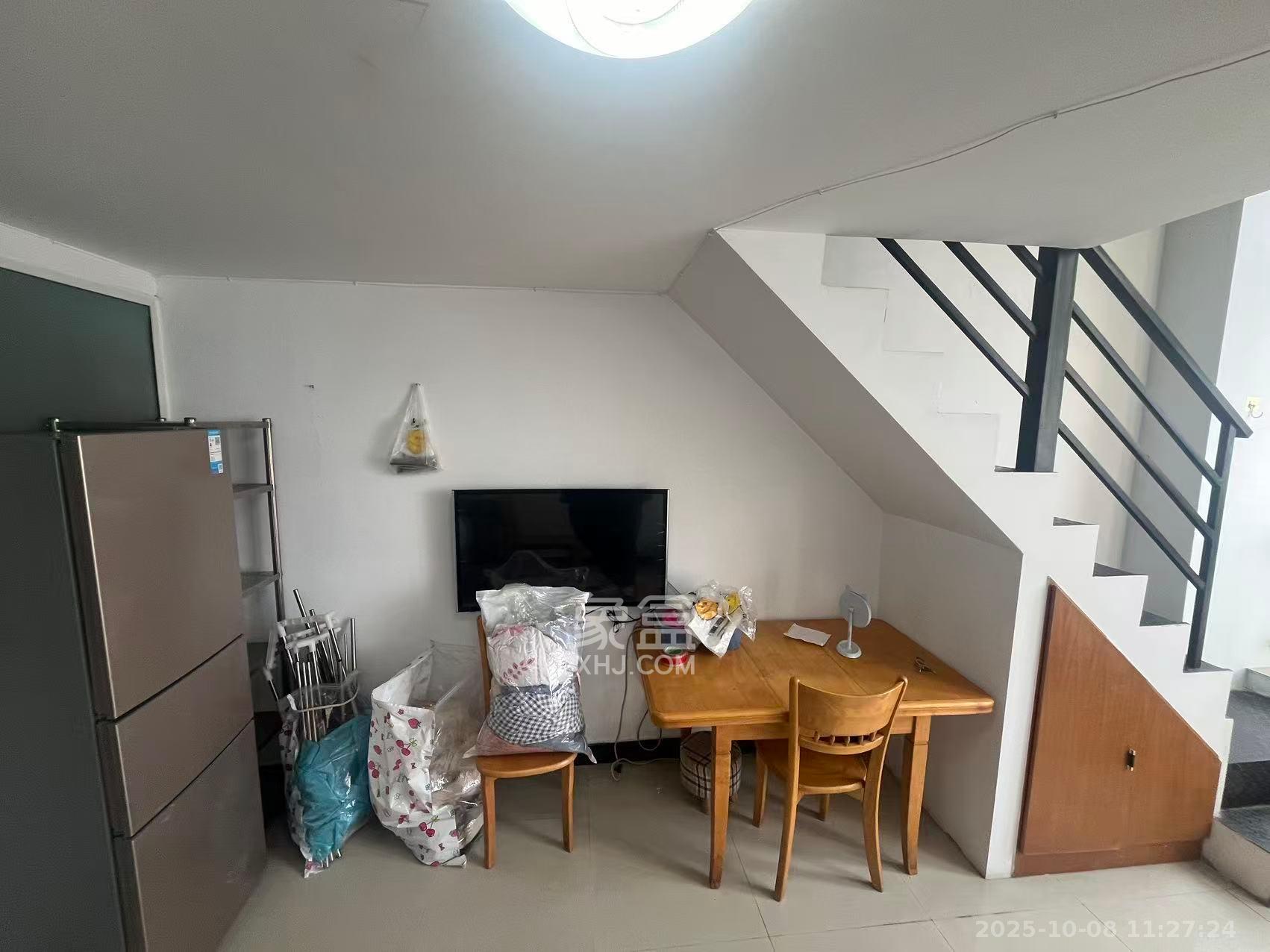 他城(天鸿时代公寓) 1室1厅1卫 1100.0元/月 他城(天鸿时代公寓) 1室1厅1卫 1100.0元/月室内图