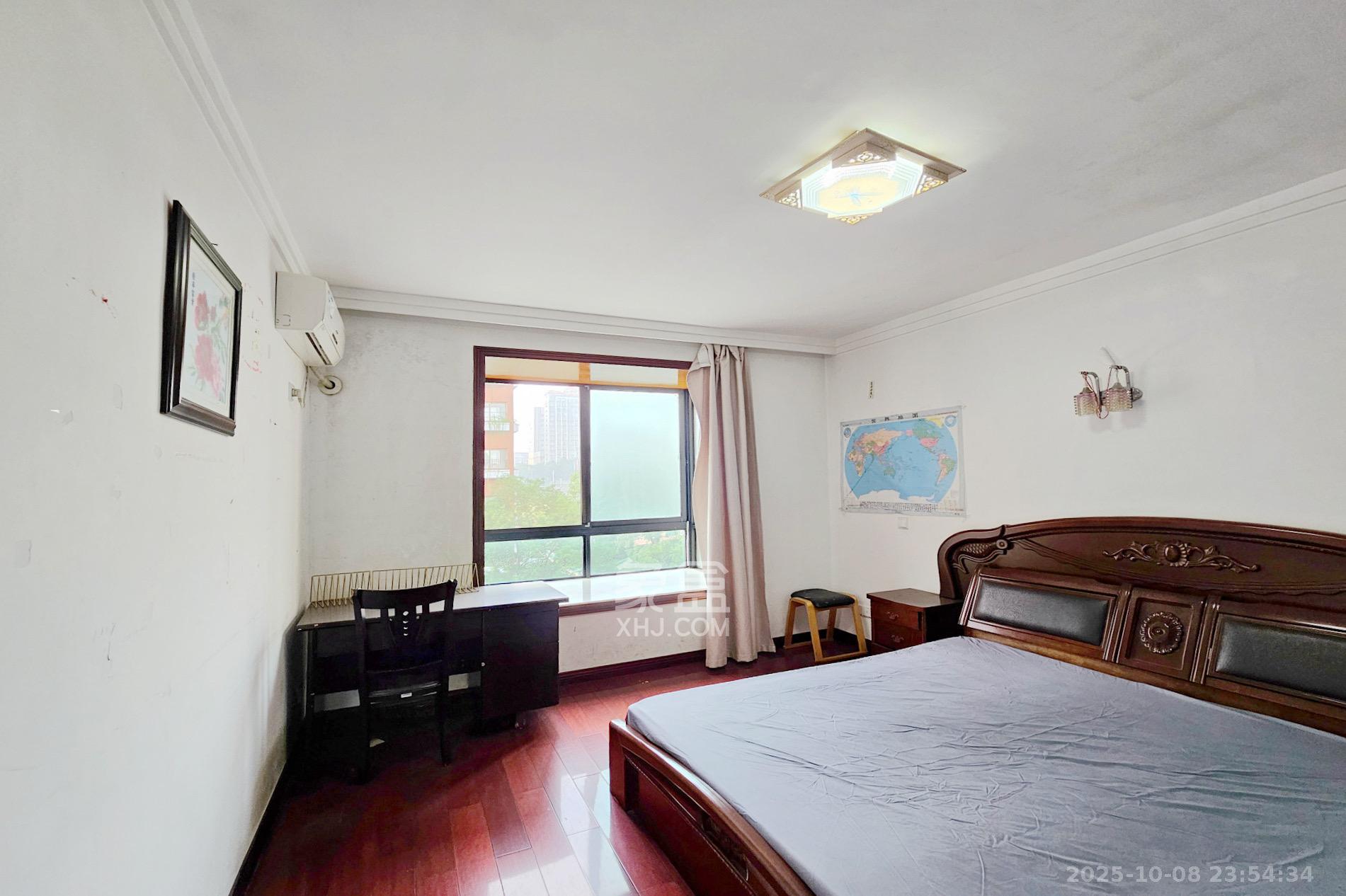 三江花中城  2室2厅1卫    2500.0元/月室内图