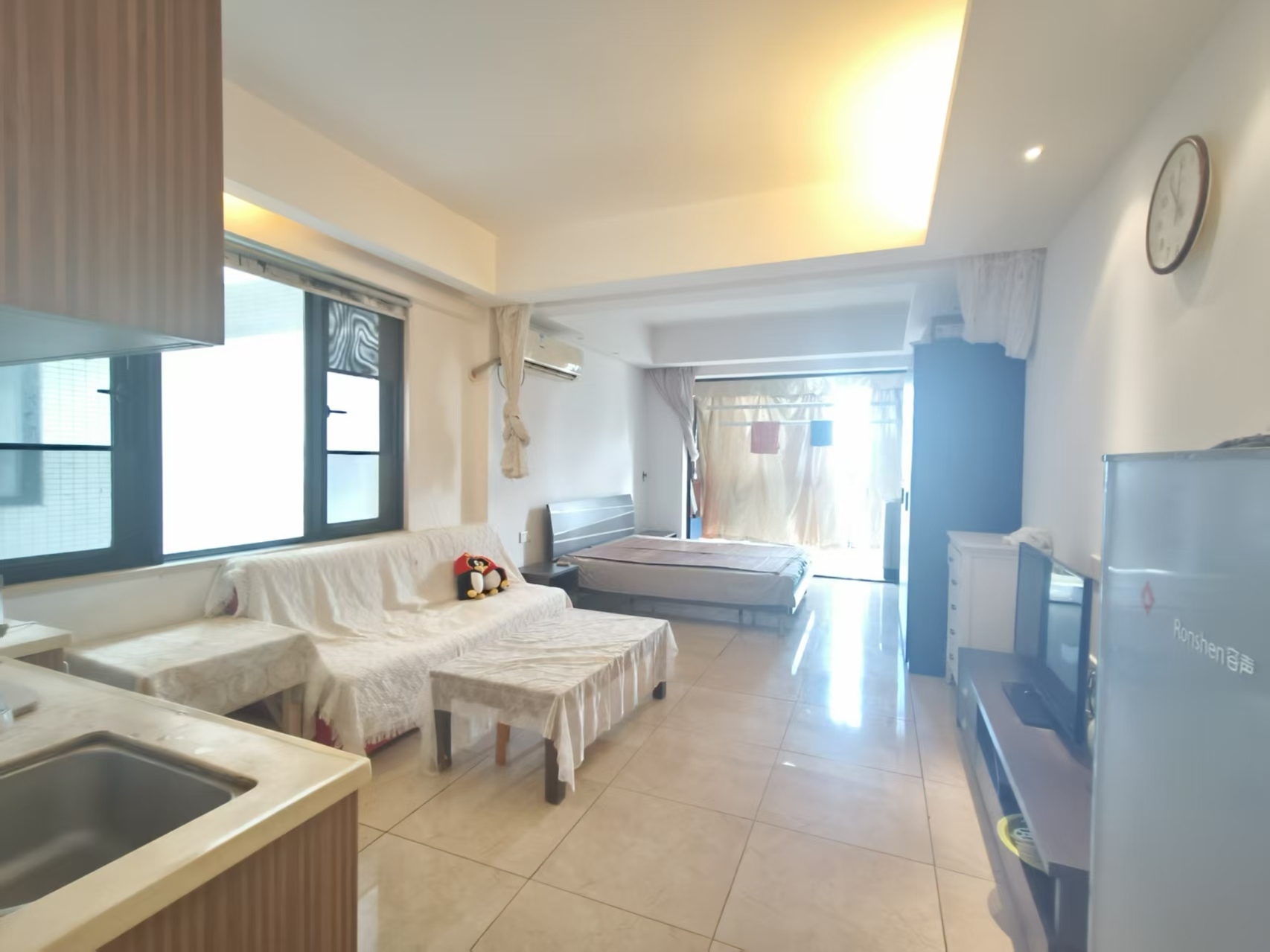 福隆广场  1室1厅1卫    1800.0元/月室内图