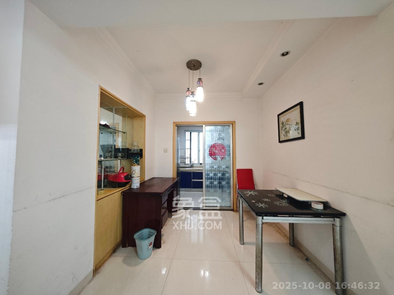 月湖兰庭  2室1厅1卫    2200.0元/月室内图