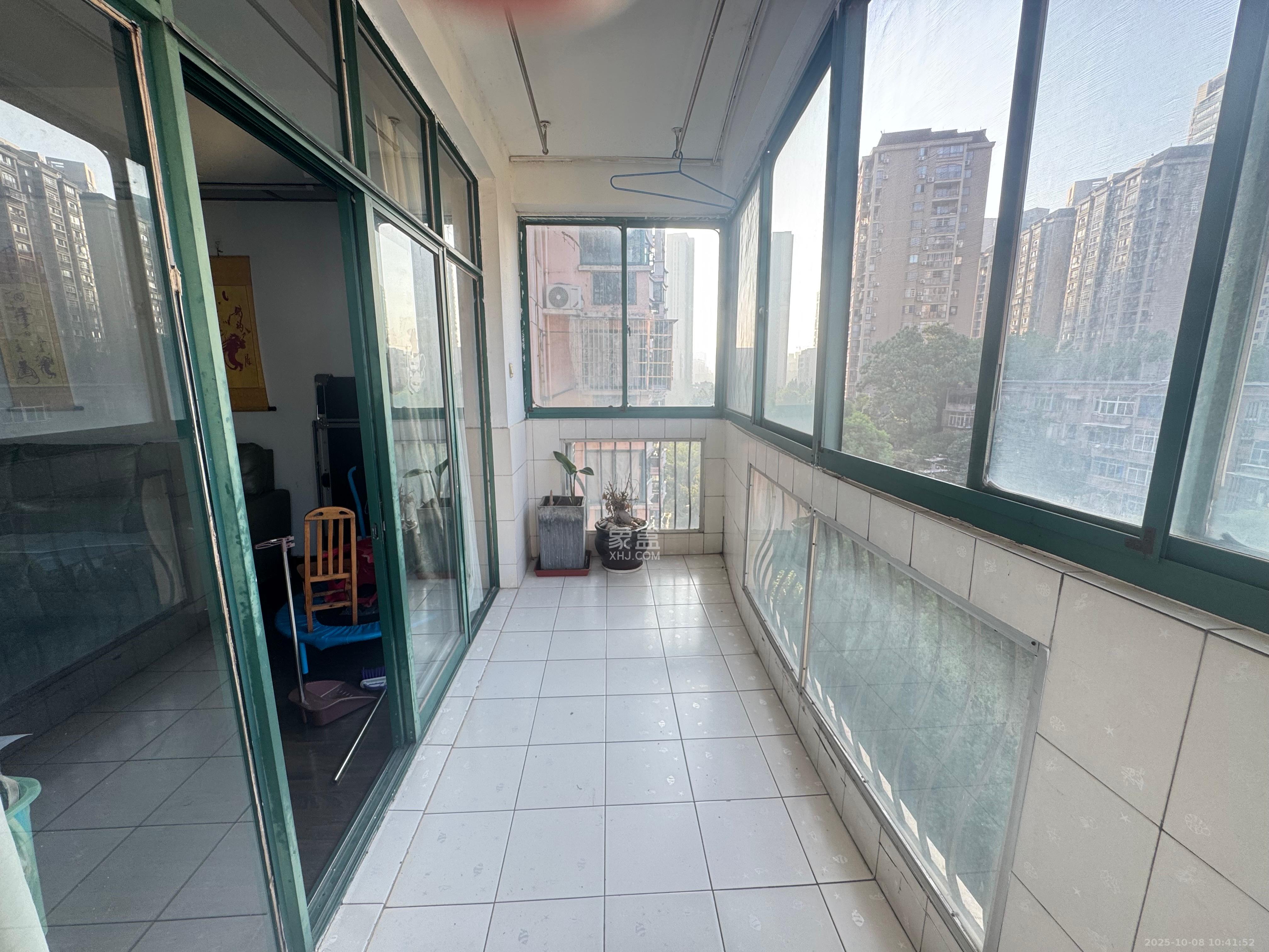 华盛家园  3室2厅2卫    2800.0元/月 华盛家园  3室2厅2卫    2800.0元/月室内图