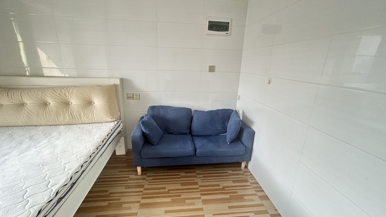 梓湖明珠  1室1厅1卫    1200.0元/月室内图