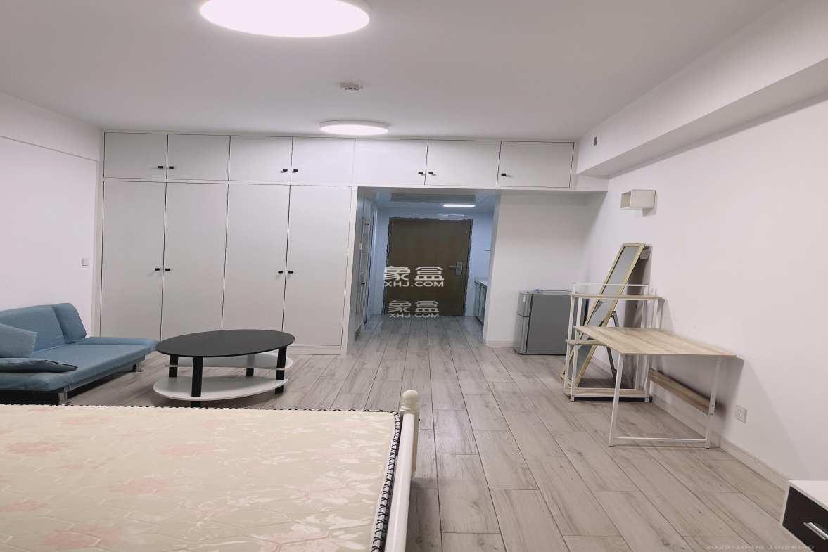 嘉华城(一期)  1室1厅1卫    1350.0元/月 嘉华城(一期)  1室1厅1卫    1350.0元/月室内图