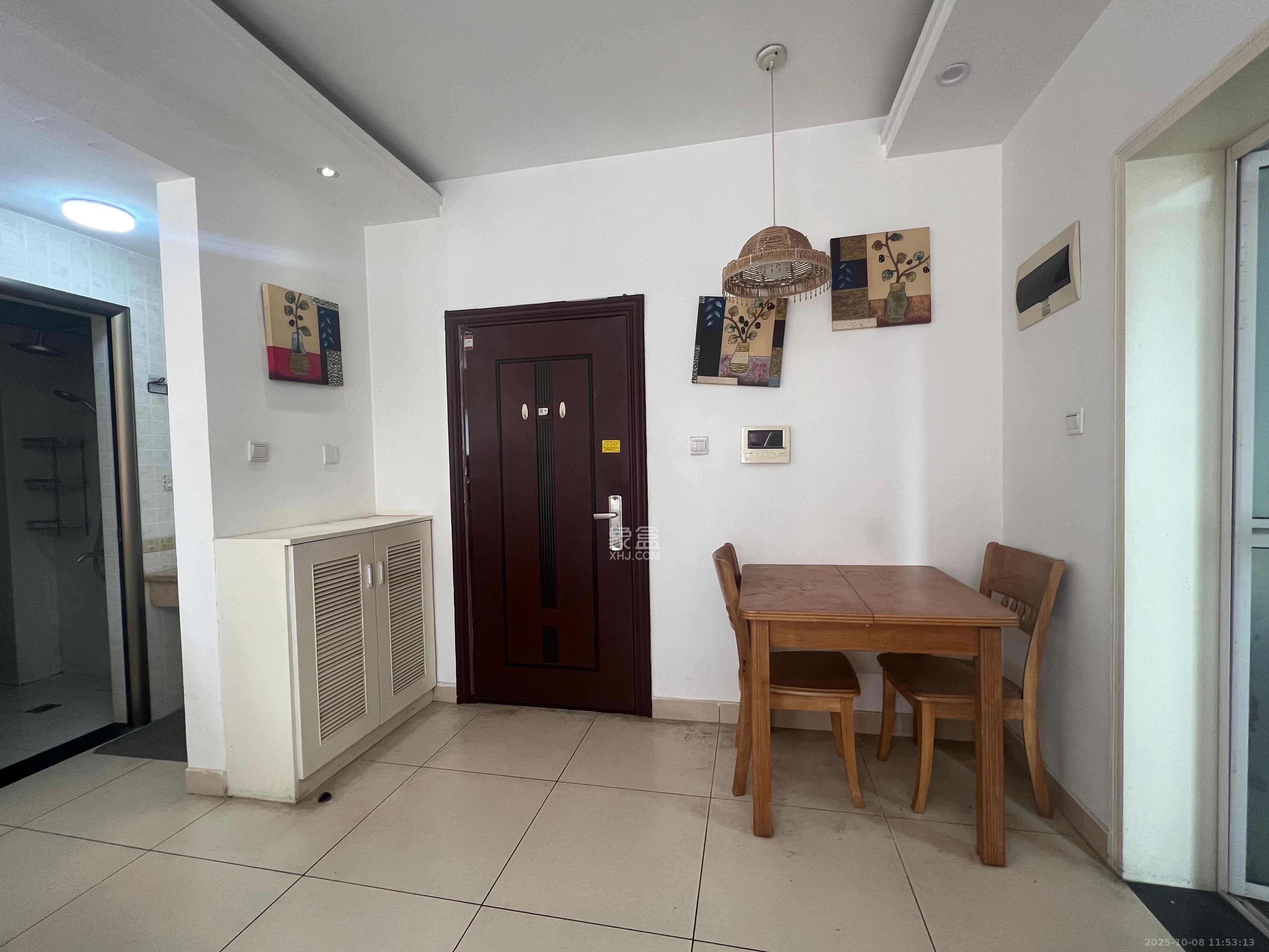 中国铁建国际城一期 1室1厅1卫 1400.0元/月 中国铁建国际城一期 1室1厅1卫 1400.0元/月室内图