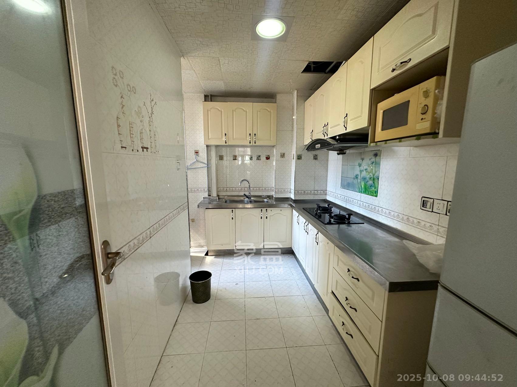 湘江世纪城融江苑  2室2厅1卫    1800.0元/月室内图