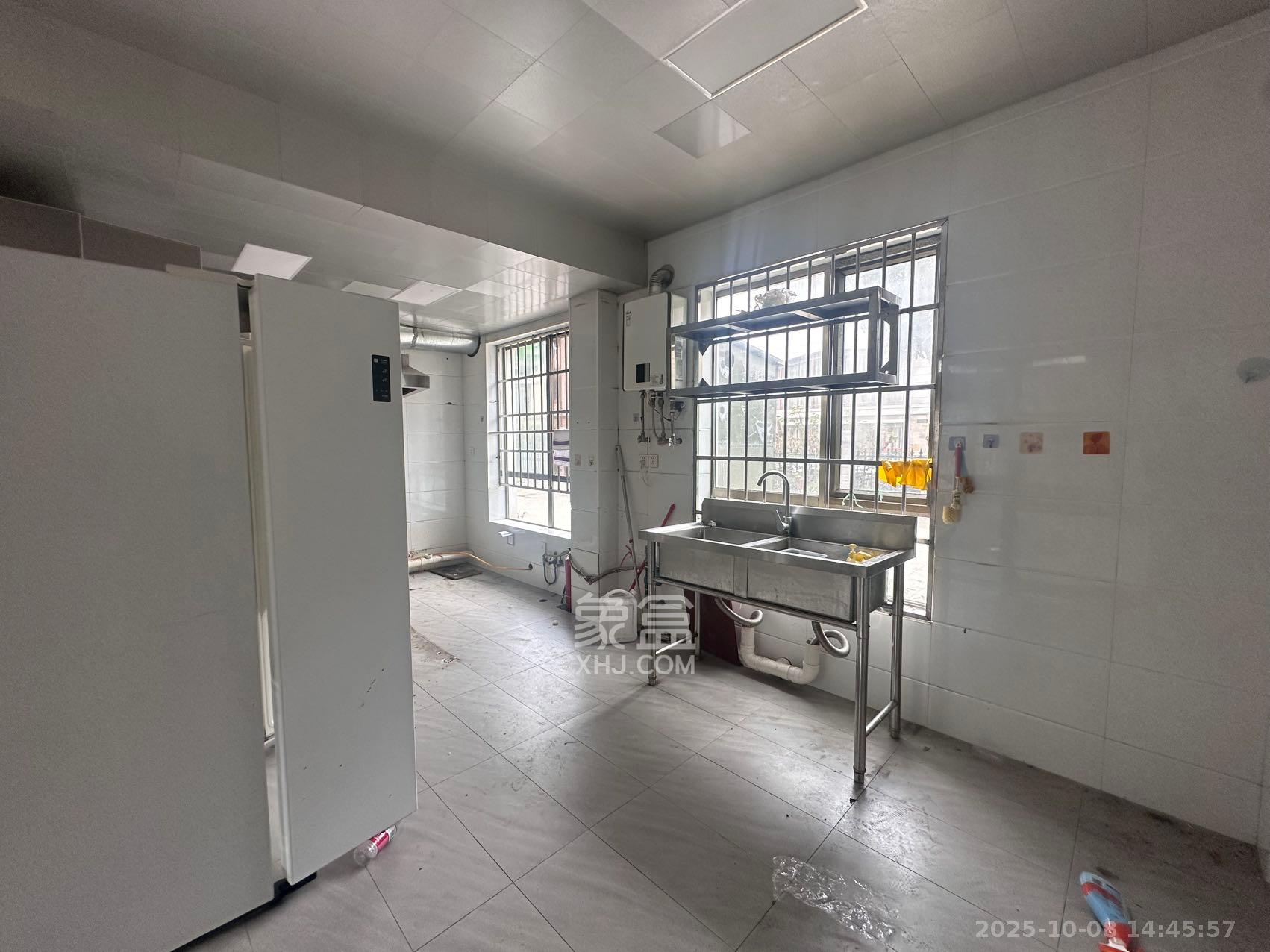 御景龙城  7室2厅0卫    12000.0元/月室内图