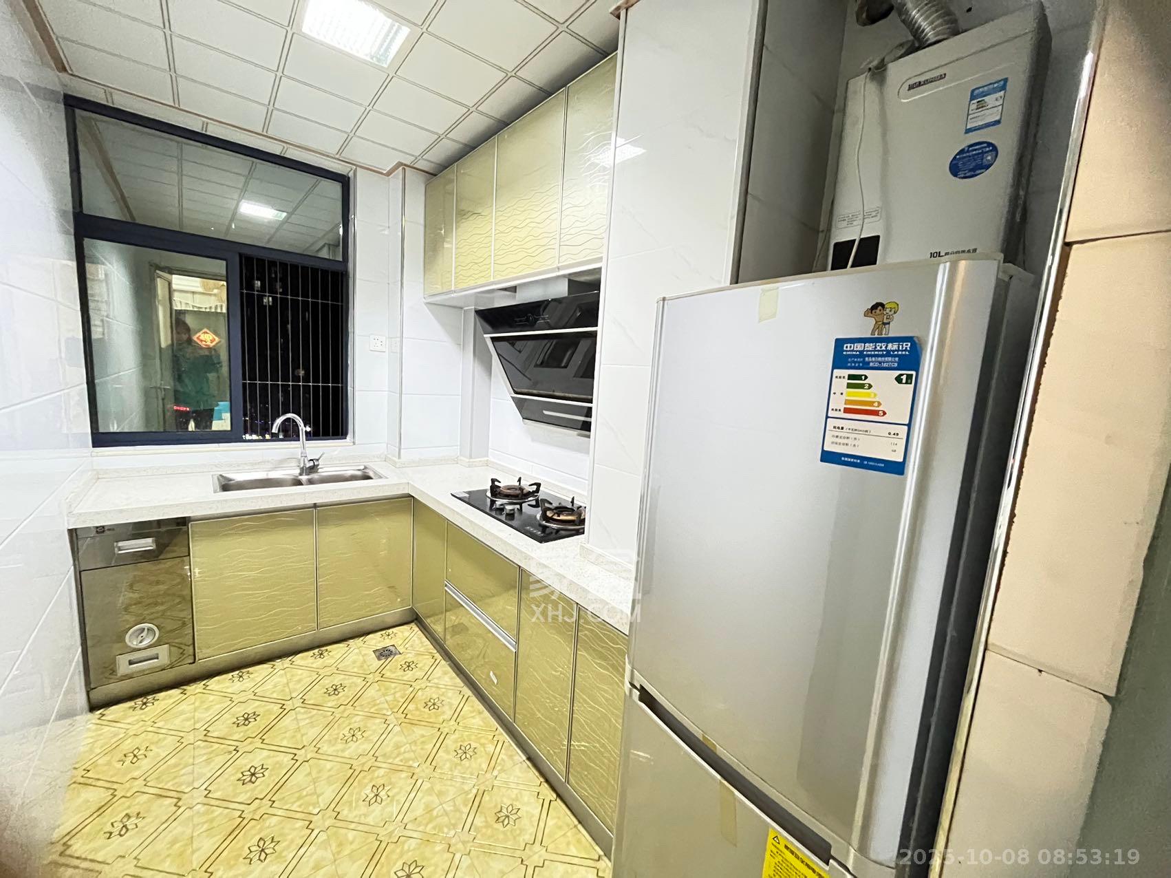 中南红领邦（红星嘉和苑）  3室2厅1卫    2000.0元/月室内图