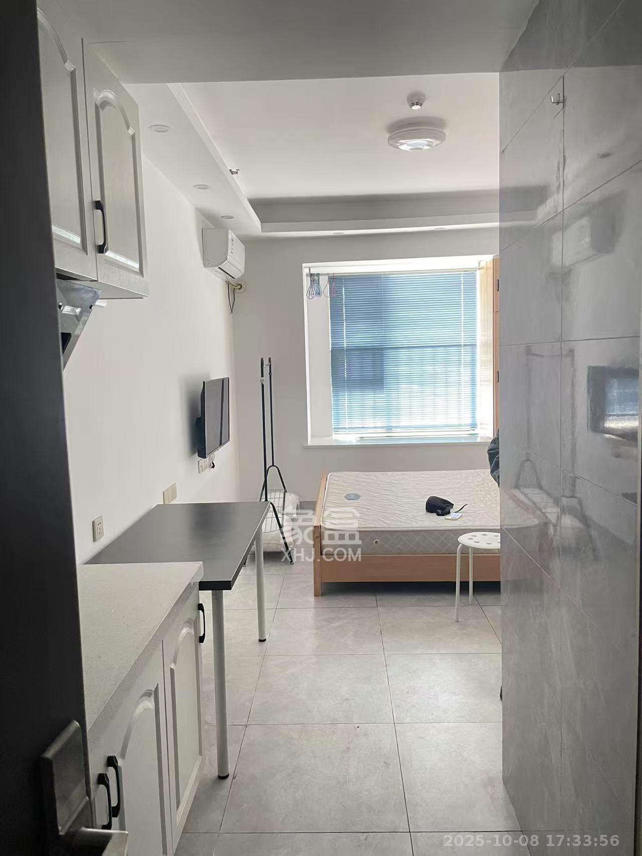 君合新城玺樾 1室1厅1卫 1100.0元/月 君合新城玺樾 1室1厅1卫 1100.0元/月室内图