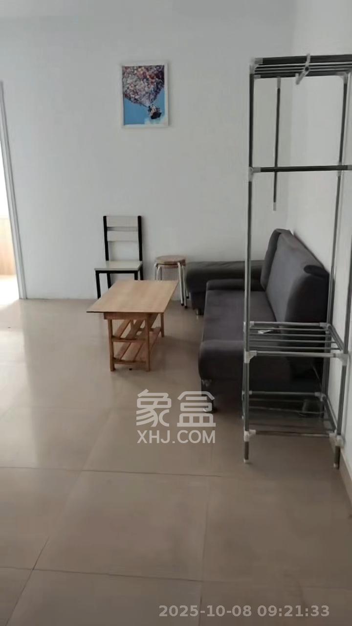 东玺门  3室1厅1卫    2100.0元/月 东玺门  3室1厅1卫    2100.0元/月