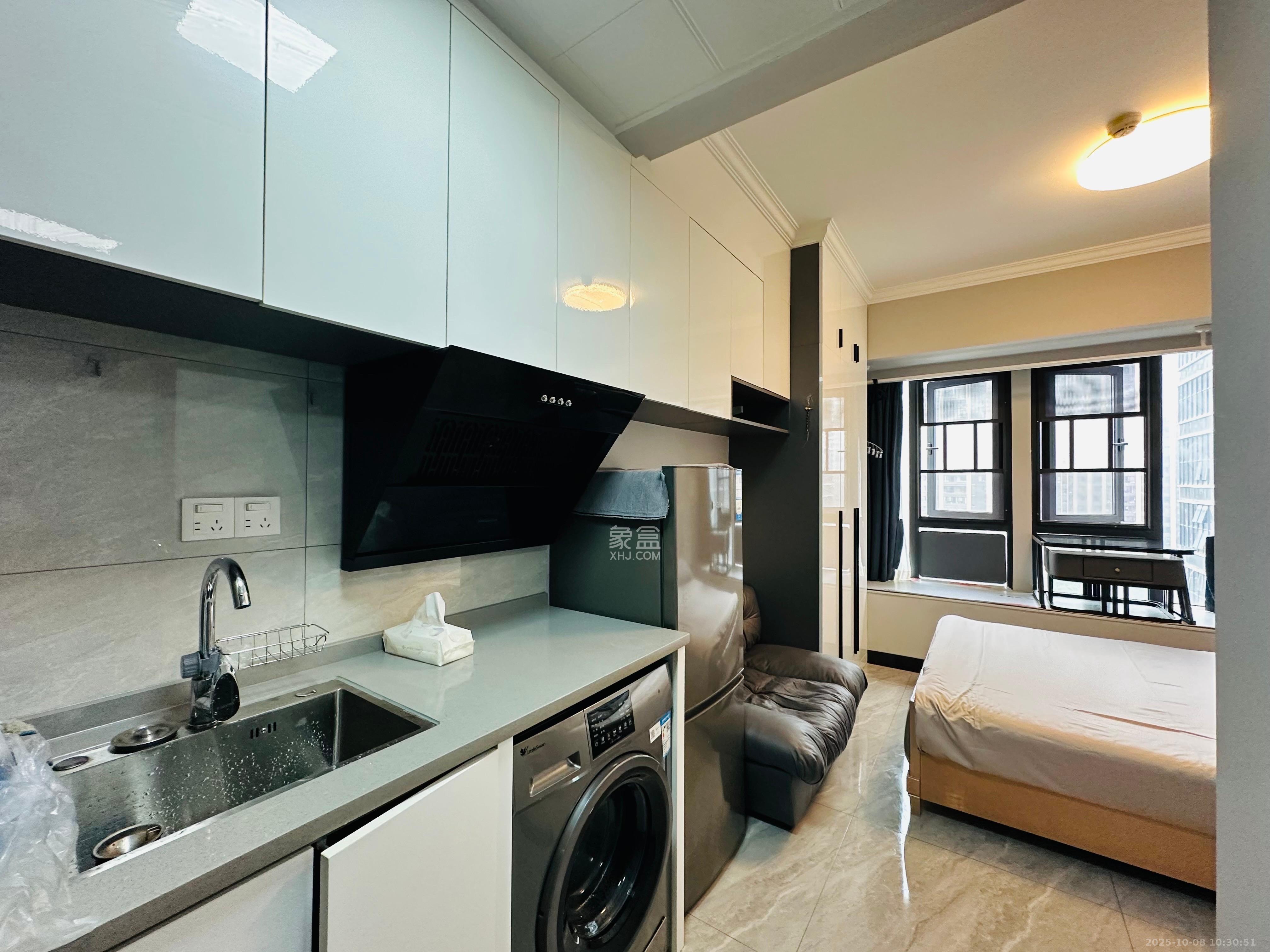 龙湖铂金岛 1室1厅1卫 1600.0元/月 龙湖铂金岛 1室1厅1卫 1600.0元/月室内图