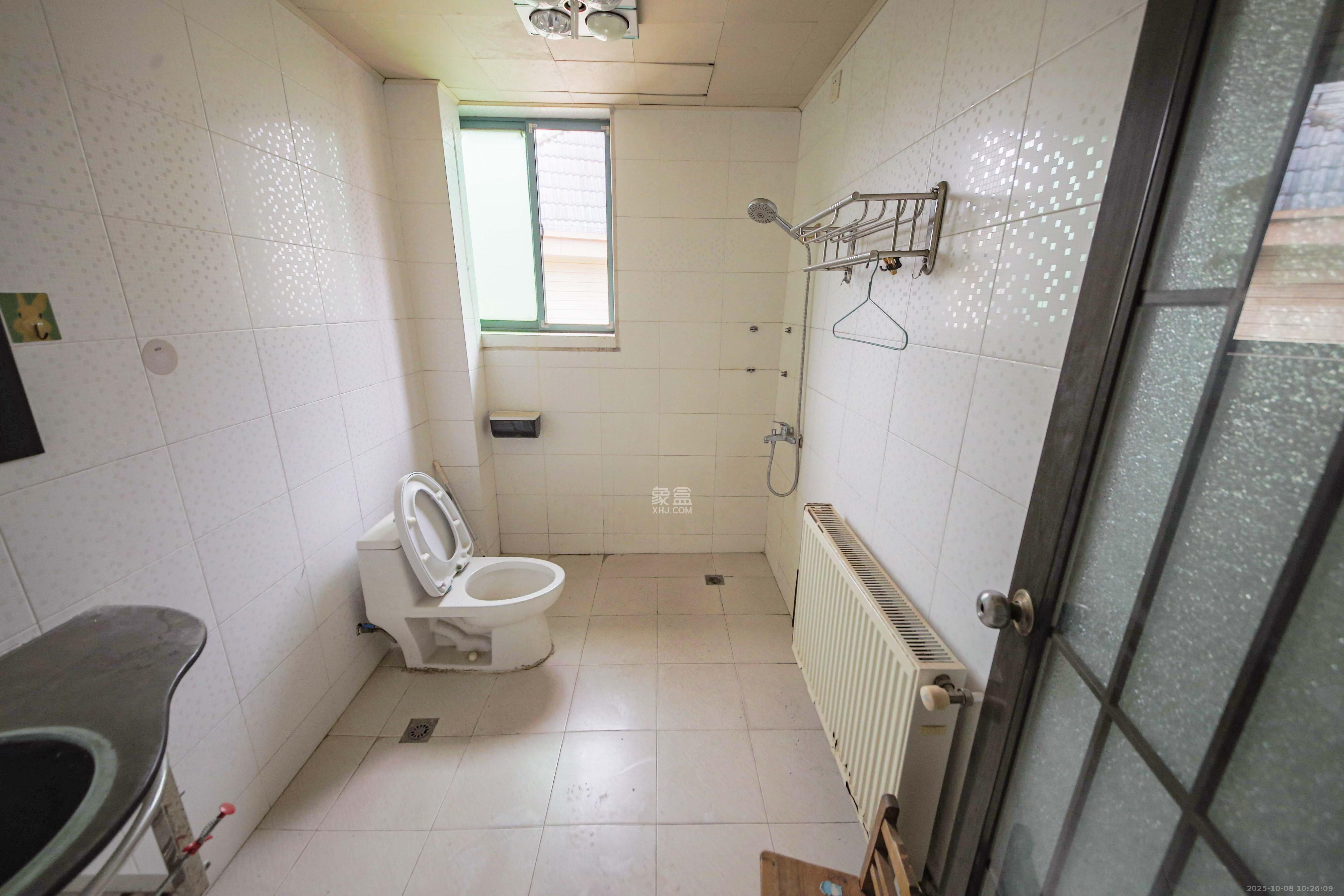 柠檬丽都 4室2厅2卫 2000.0元/月 柠檬丽都 4室2厅2卫 2000.0元/月室内图