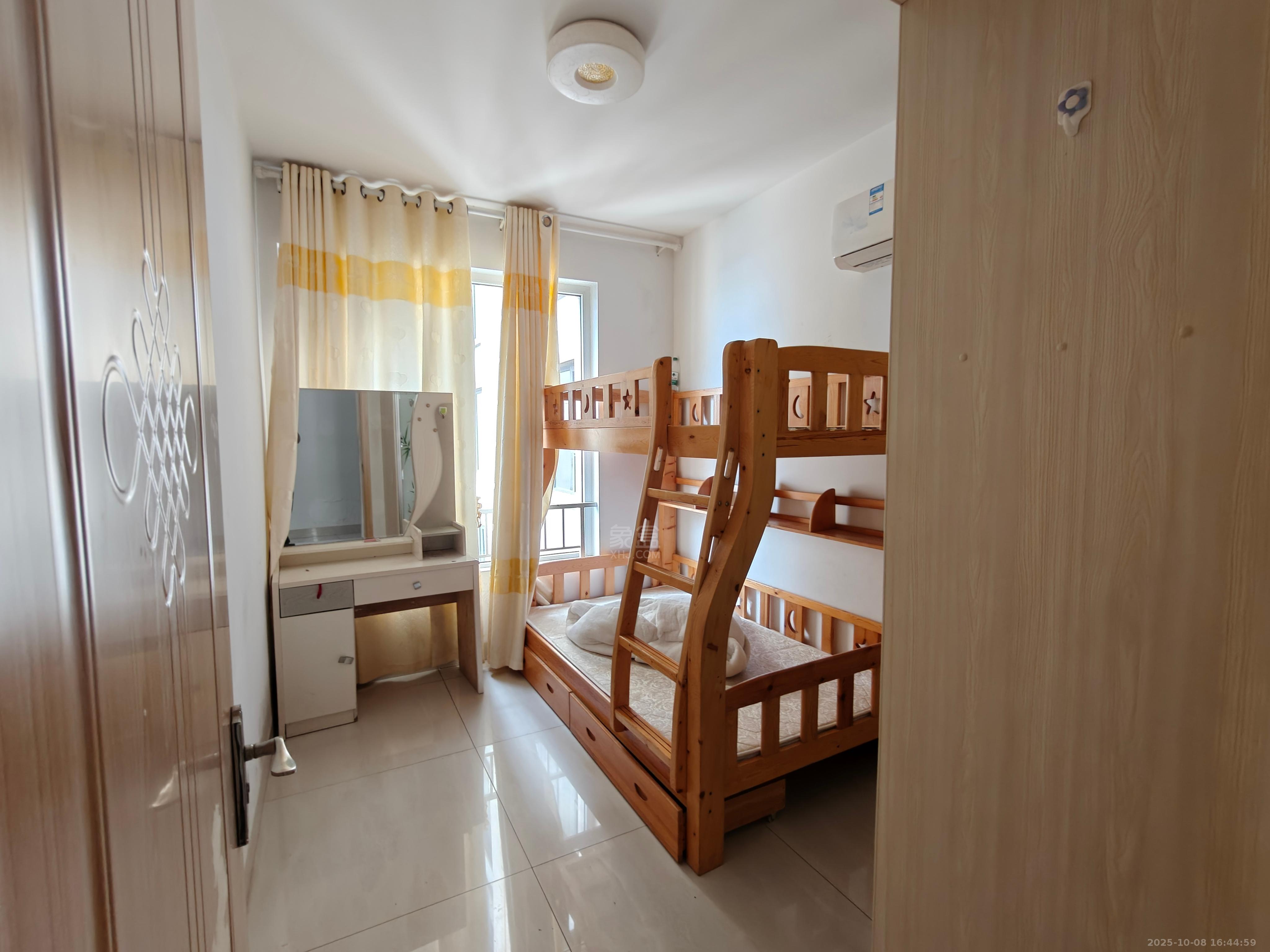 佳兆业金域天下三期 3室2厅1卫 1600.0元/月 佳兆业金域天下三期 3室2厅1卫 1600.0元/月室内图