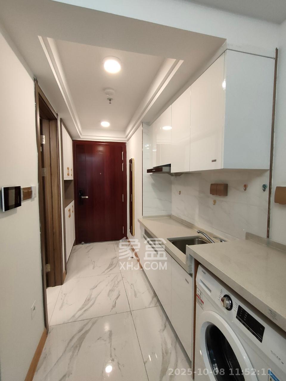 碧桂园城市之光  1室0厅0卫    1600.0元/月 碧桂园城市之光  1室0厅0卫    1600.0元/月室内图