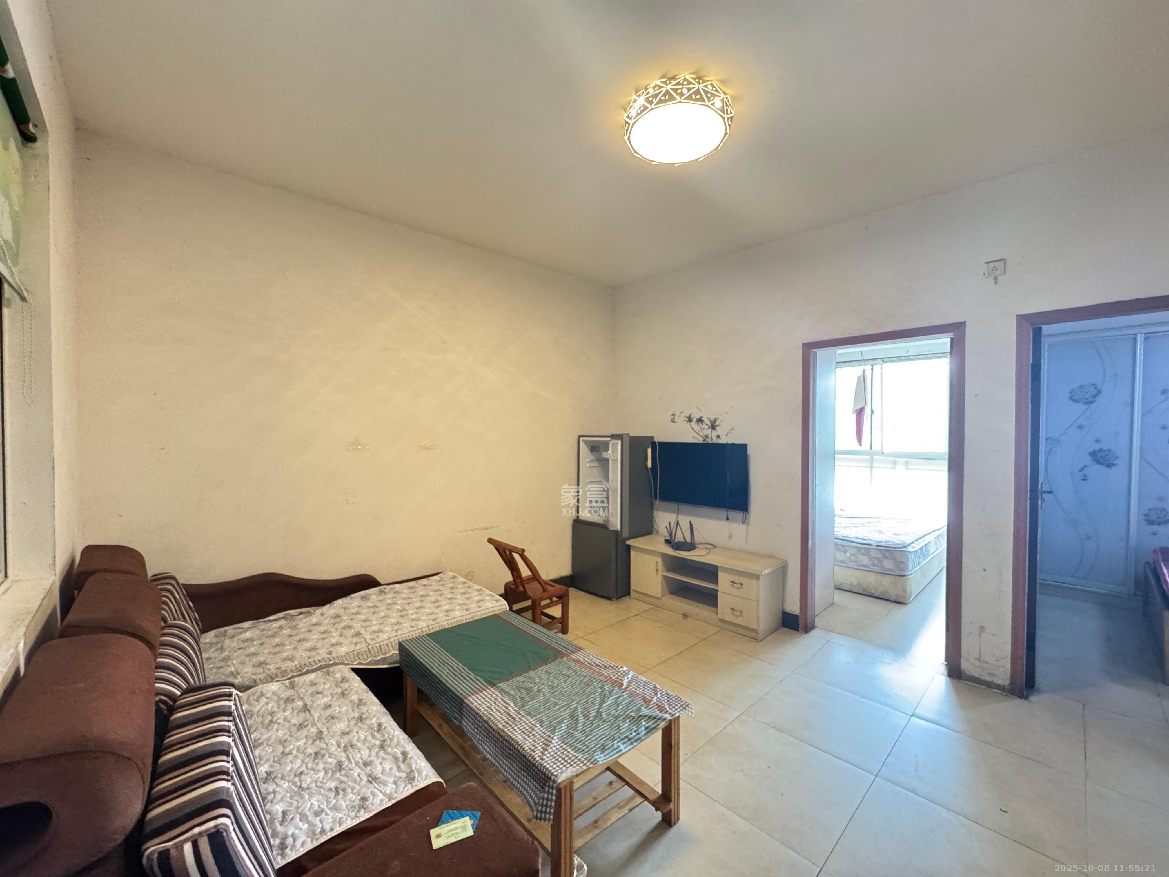 麓山枫情  2室1厅1卫    1800.0元/月 麓山枫情  2室1厅1卫    1800.0元/月室内图