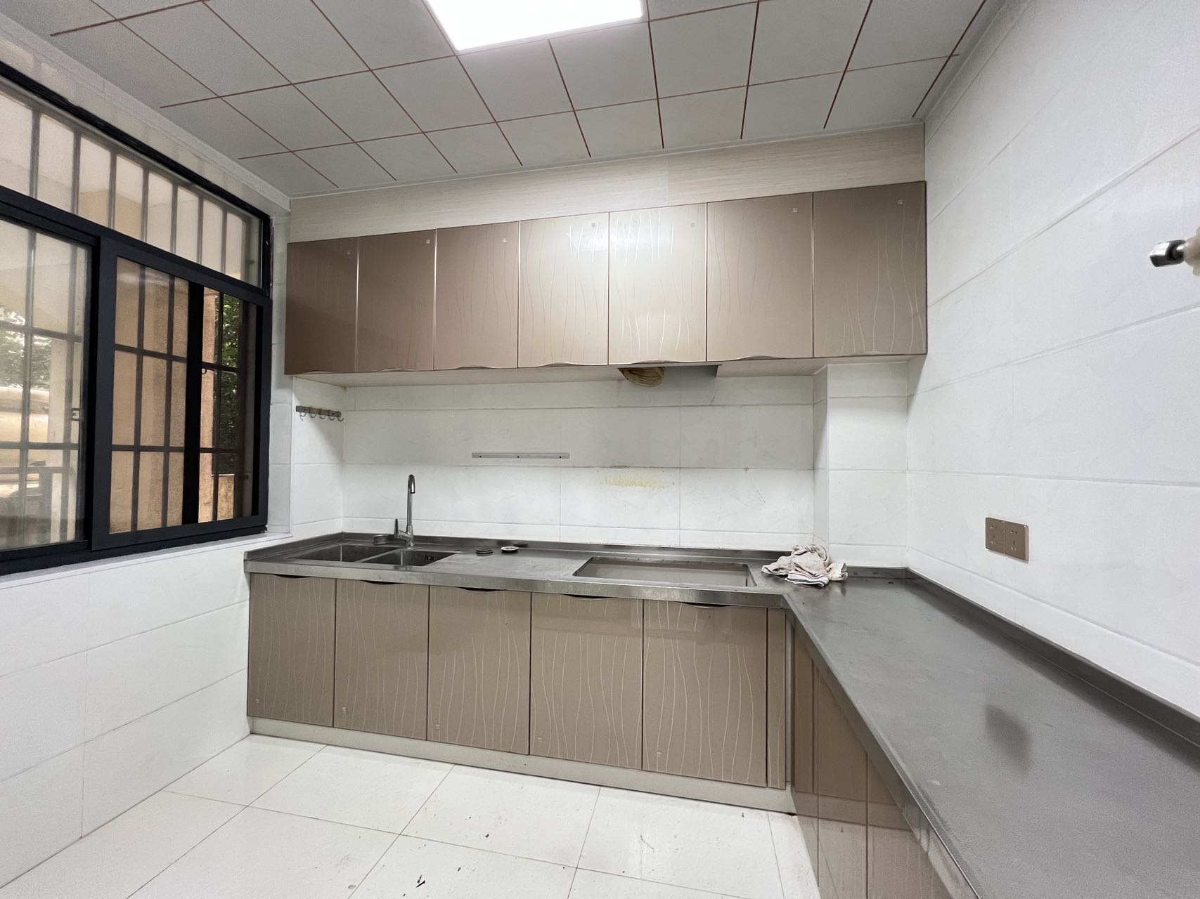 中核缇香名苑 3室2厅2卫 54.8万 中核缇香名苑 3室2厅2卫 54.8万室内图