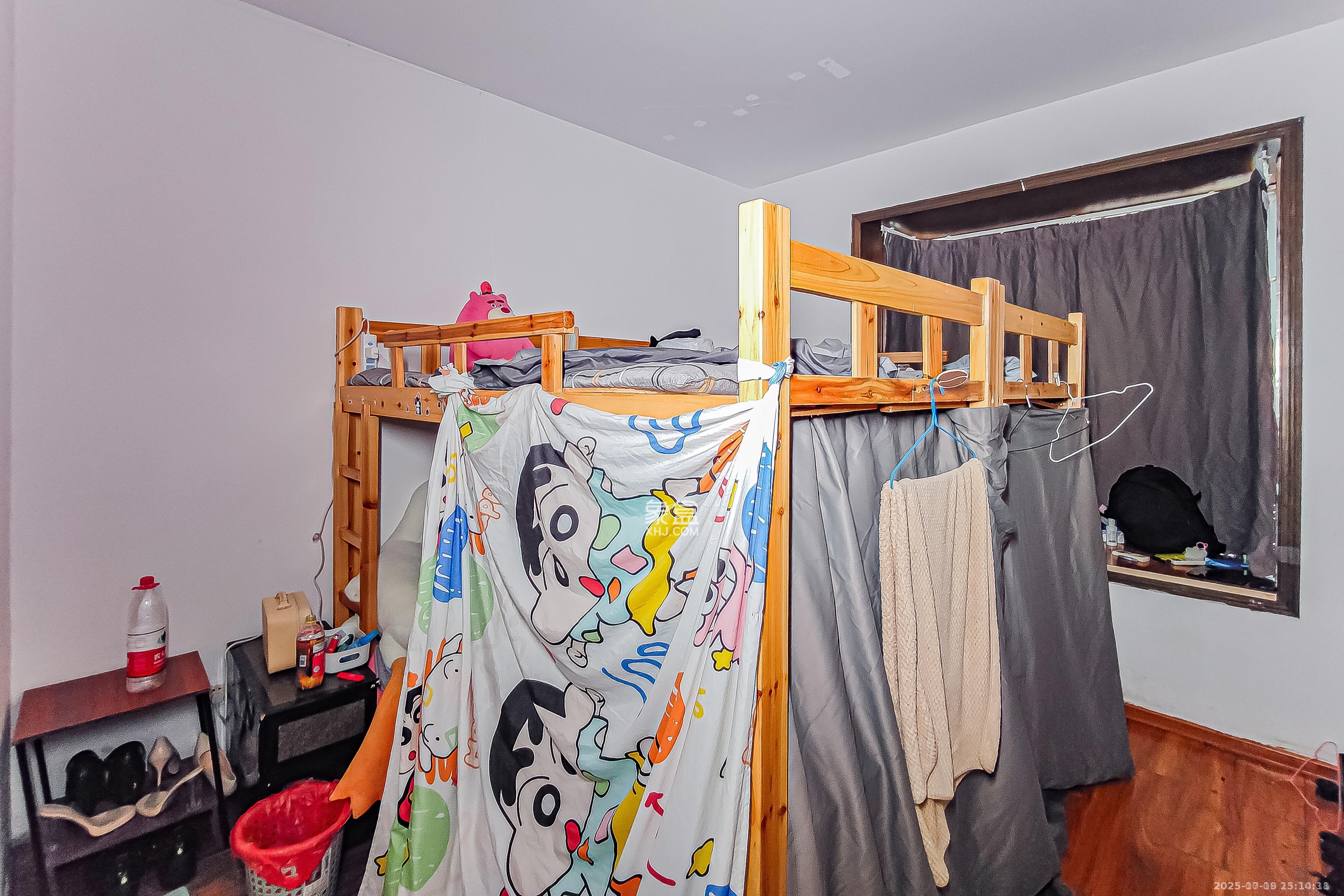 五一华府 3室2厅2卫 4000.0元/月 五一华府 3室2厅2卫 4000.0元/月室内图