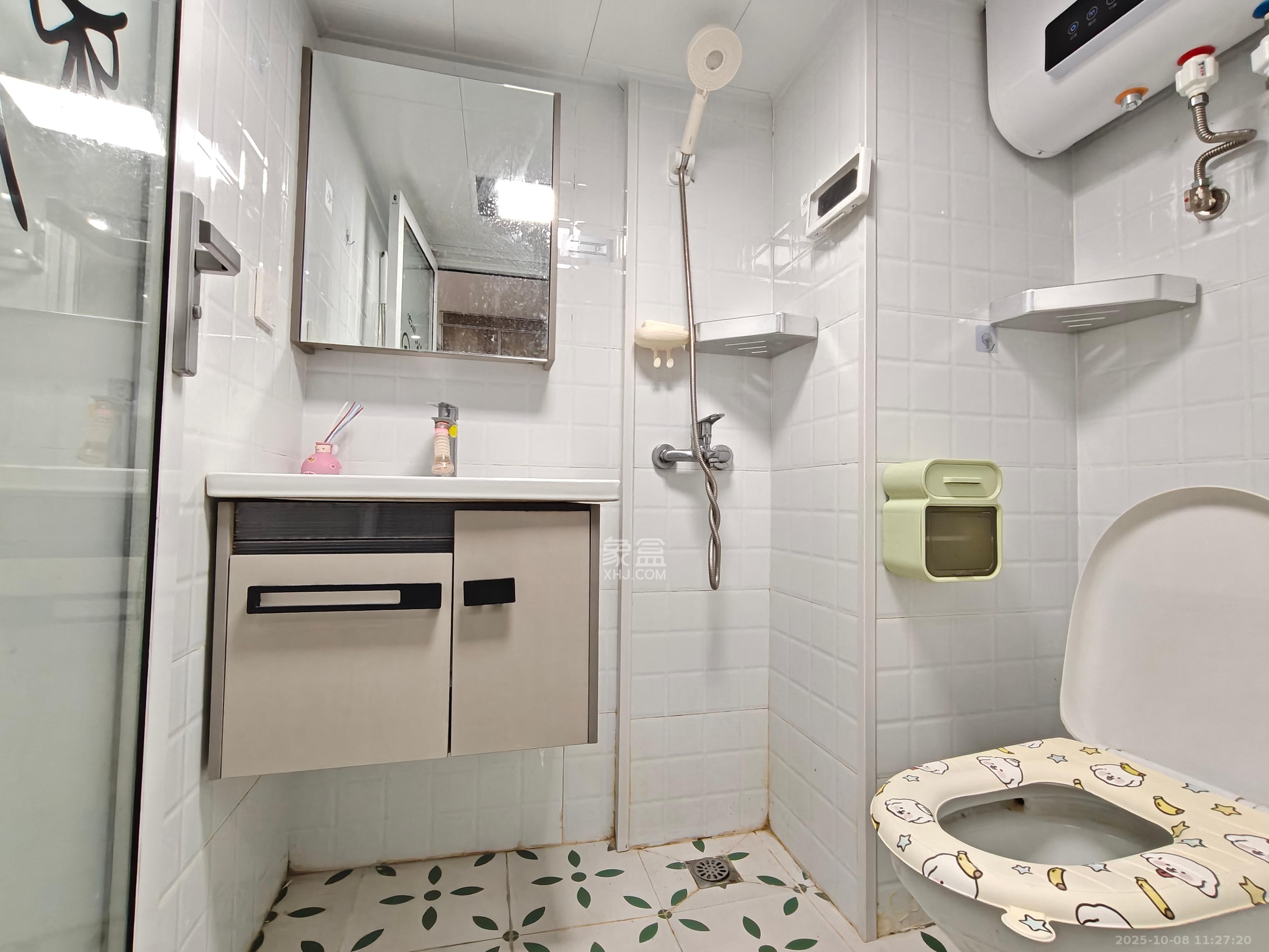 爱家当代境  1室1厅1卫    1300.0元/月室内图