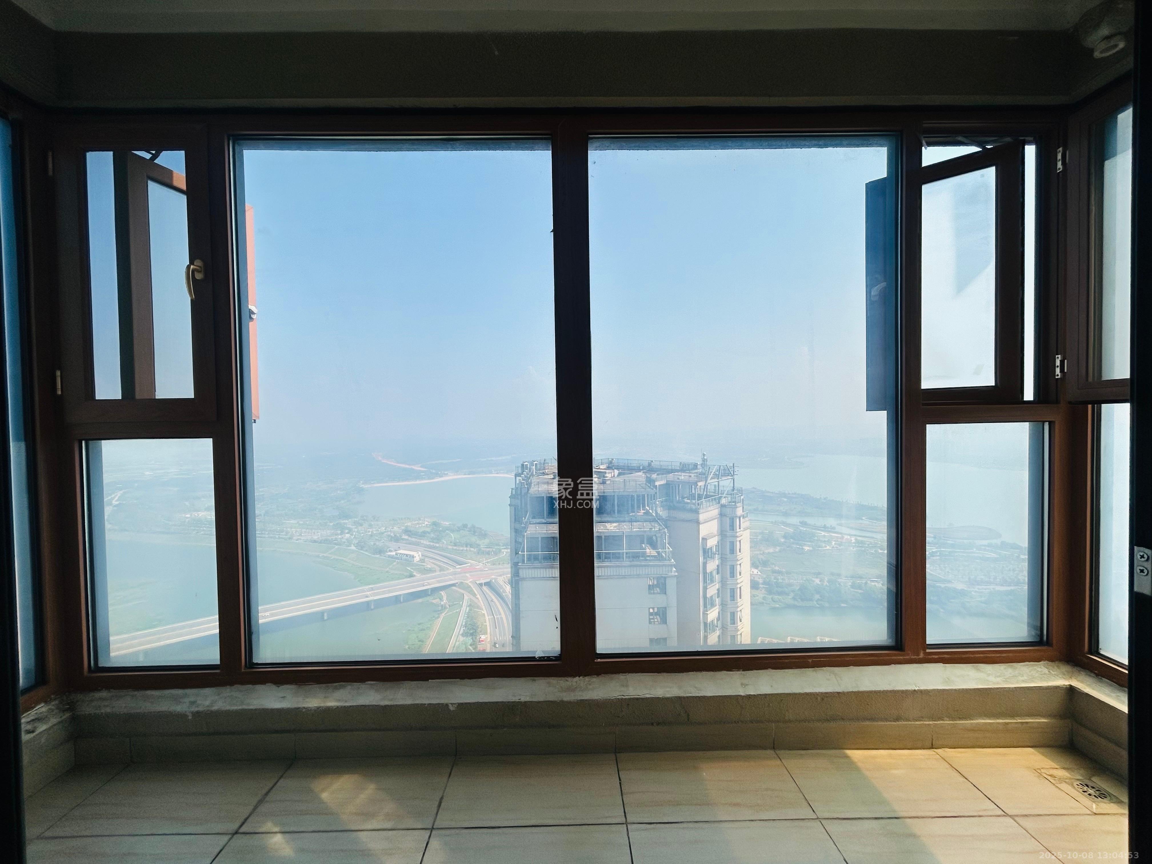 碧桂园威尼斯城  1室1厅1卫    1600.0元/月室内图