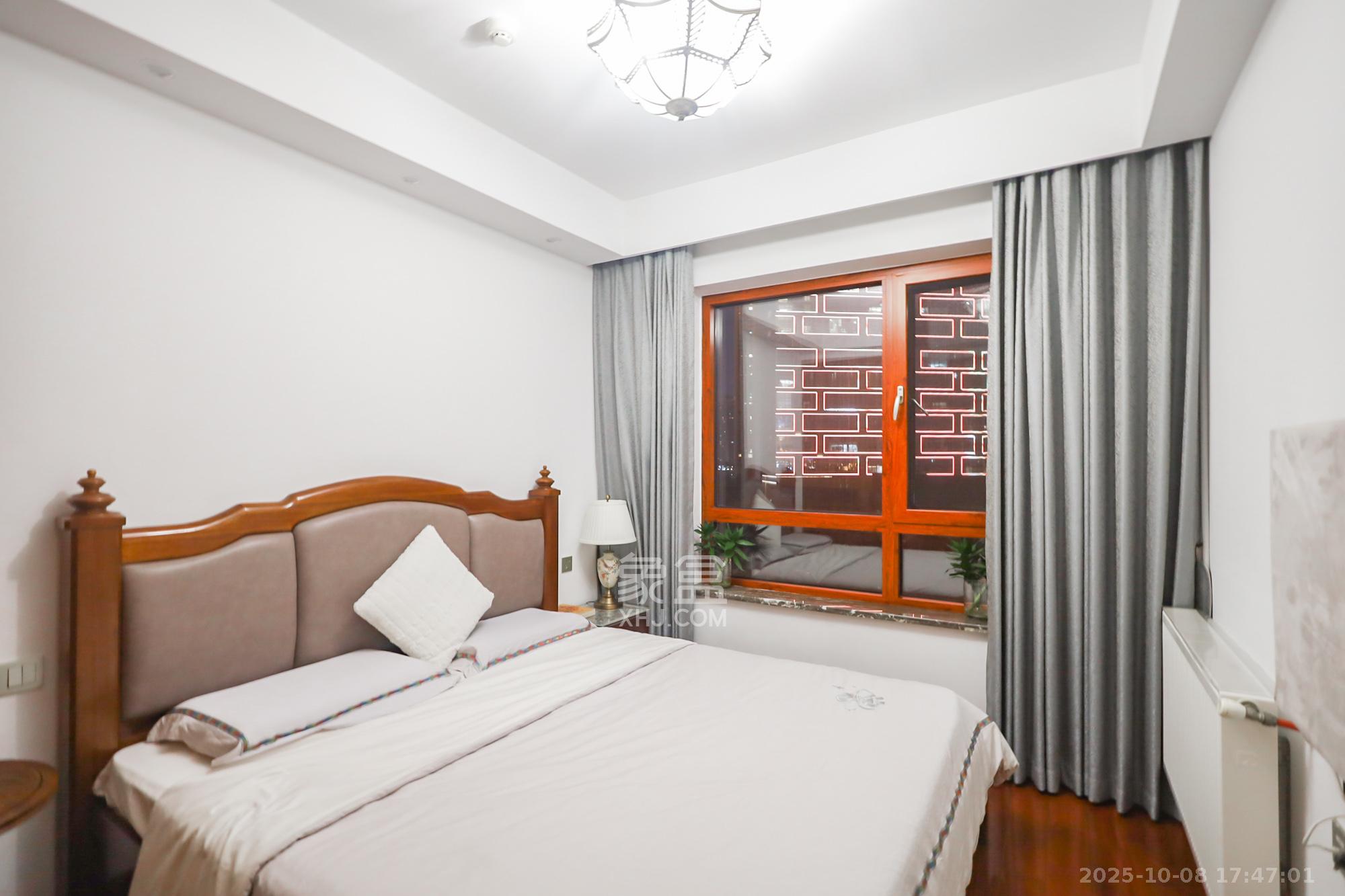 世茂外滩里（世茂铂翠湾三期）  4室2厅2卫    410.0万卧室