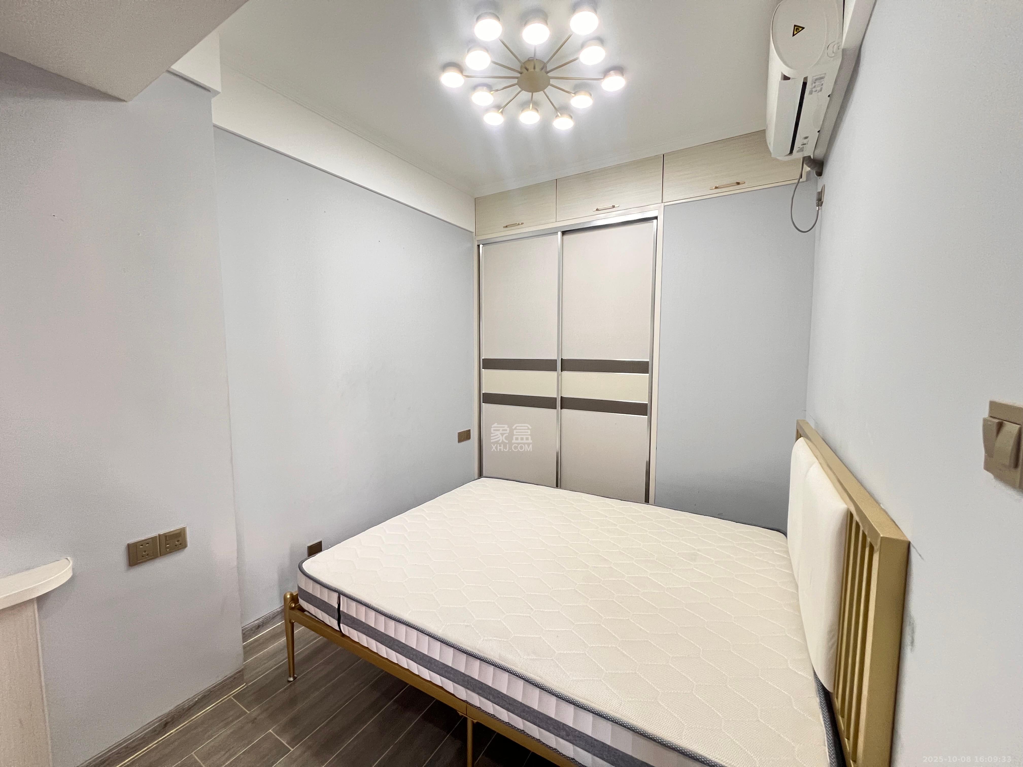 金轮星光名座 2室1厅1卫 1900.0元/月 金轮星光名座 2室1厅1卫 1900.0元/月室内图