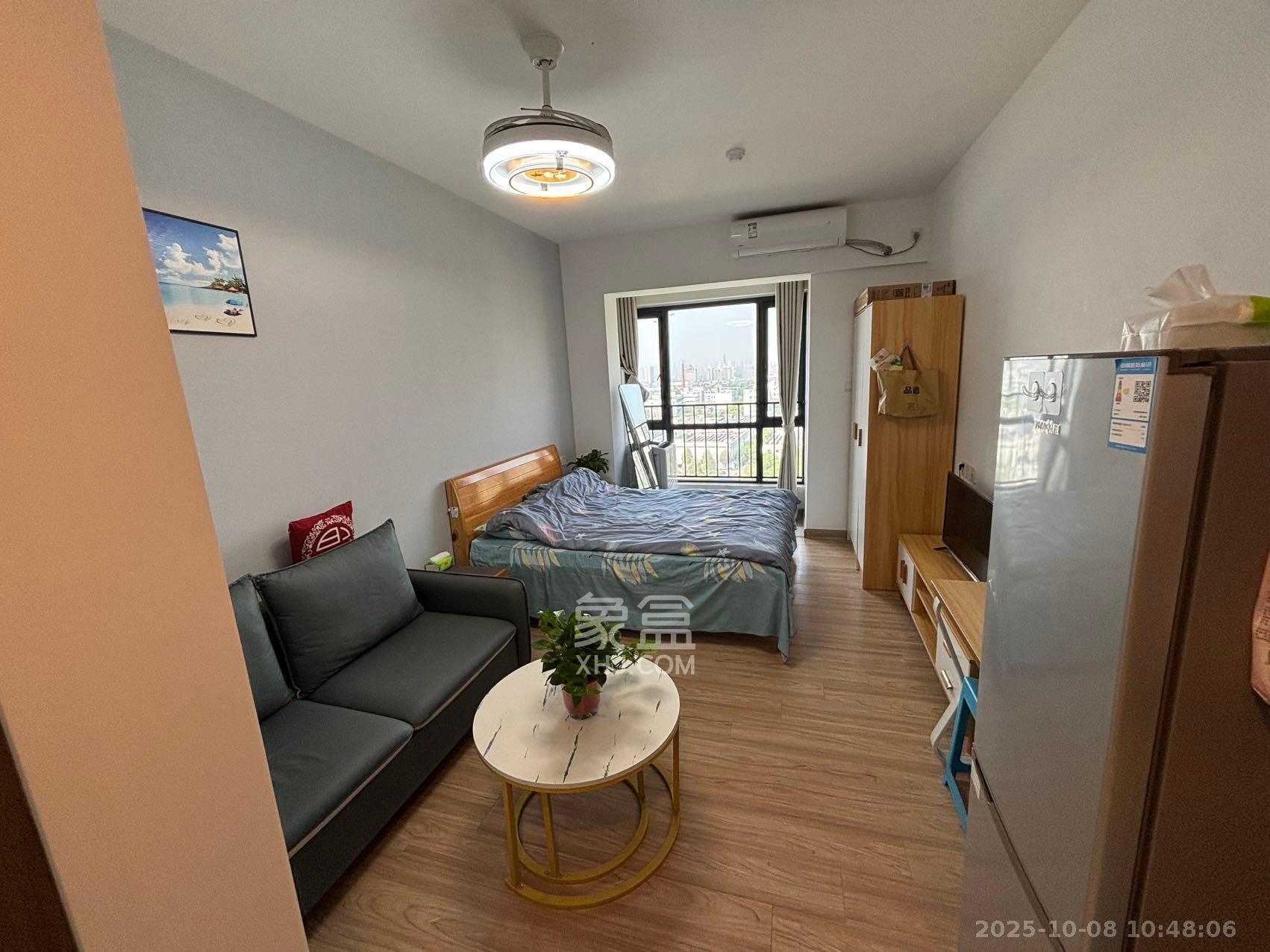 新长海漓湘悦  1室0厅0卫    1300.0元/月 新长海漓湘悦  1室0厅0卫    1300.0元/月室内图