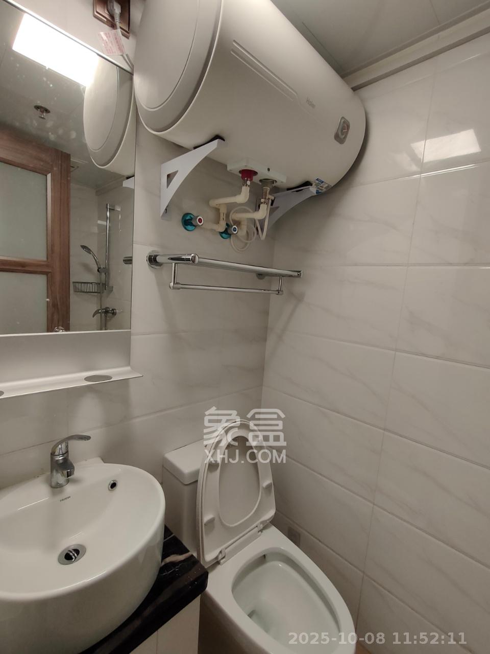 碧桂园城市之光  1室0厅0卫    1600.0元/月 碧桂园城市之光  1室0厅0卫    1600.0元/月室内图