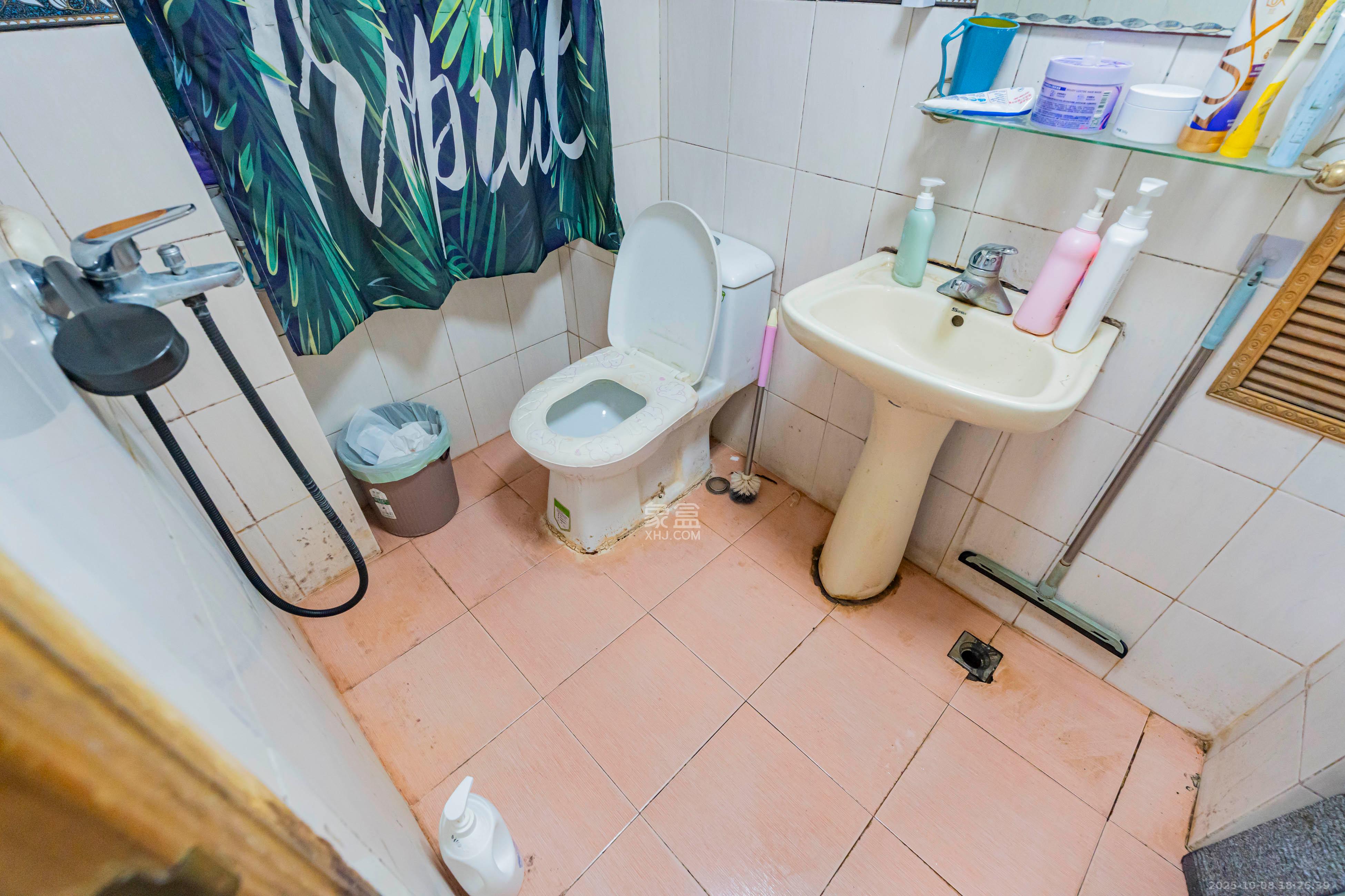 福乐凯公寓 2室1厅1卫 2500.0元/月 福乐凯公寓 2室1厅1卫 2500.0元/月室内图