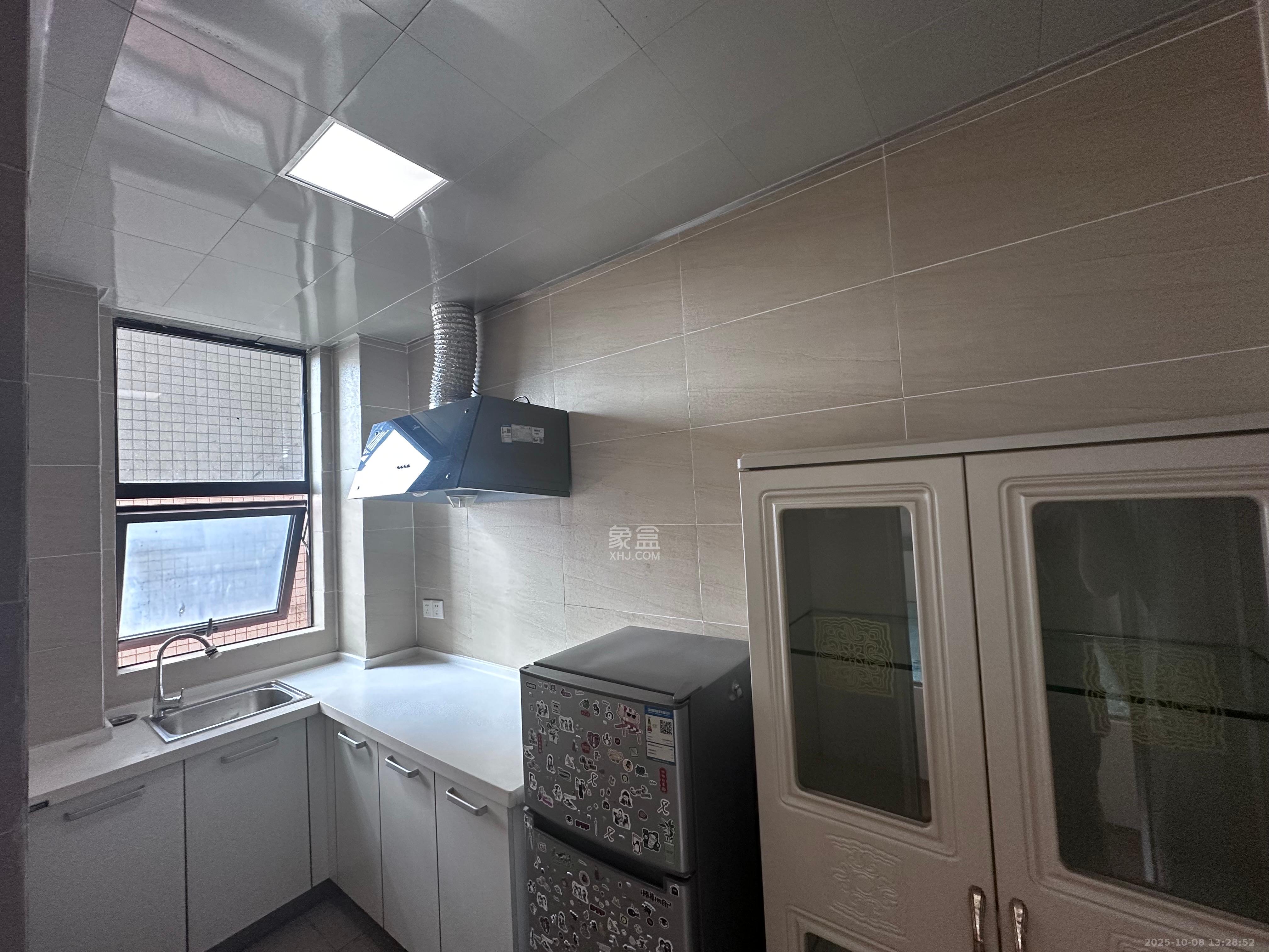 长盛上东区  1室0厅1卫    1500.0元/月室内图