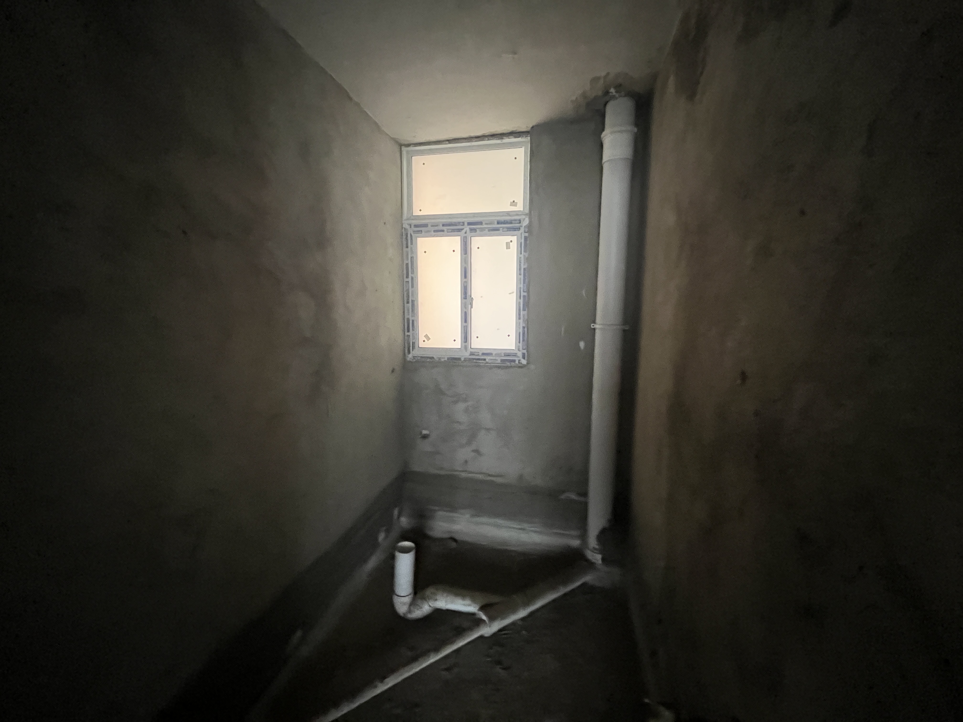 学府花园（文苑瑞景）  3室2厅2卫    68.8万卫生间