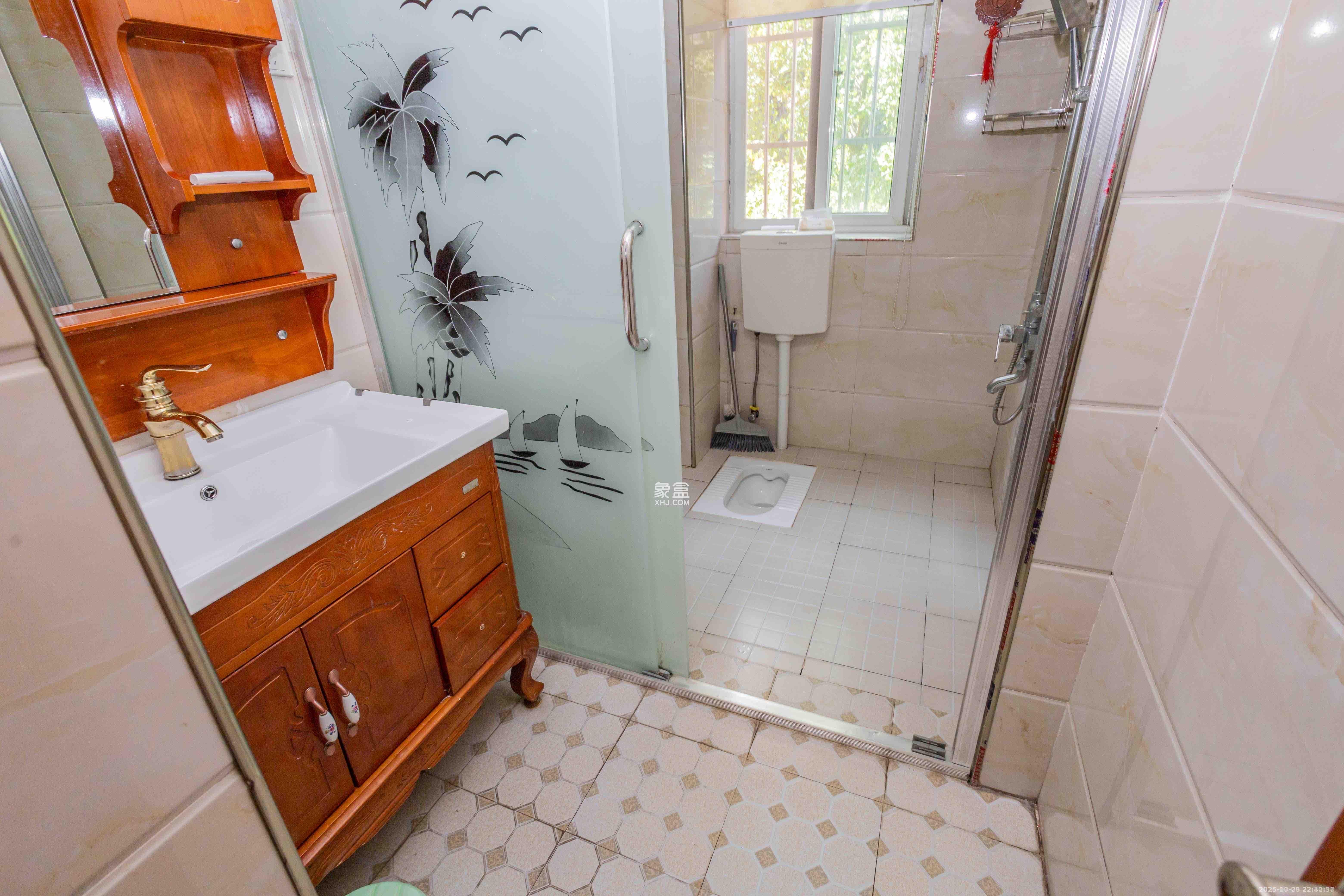 星城国际 3室2厅1卫 1800.0元/月 星城国际 3室2厅1卫 1800.0元/月室内图