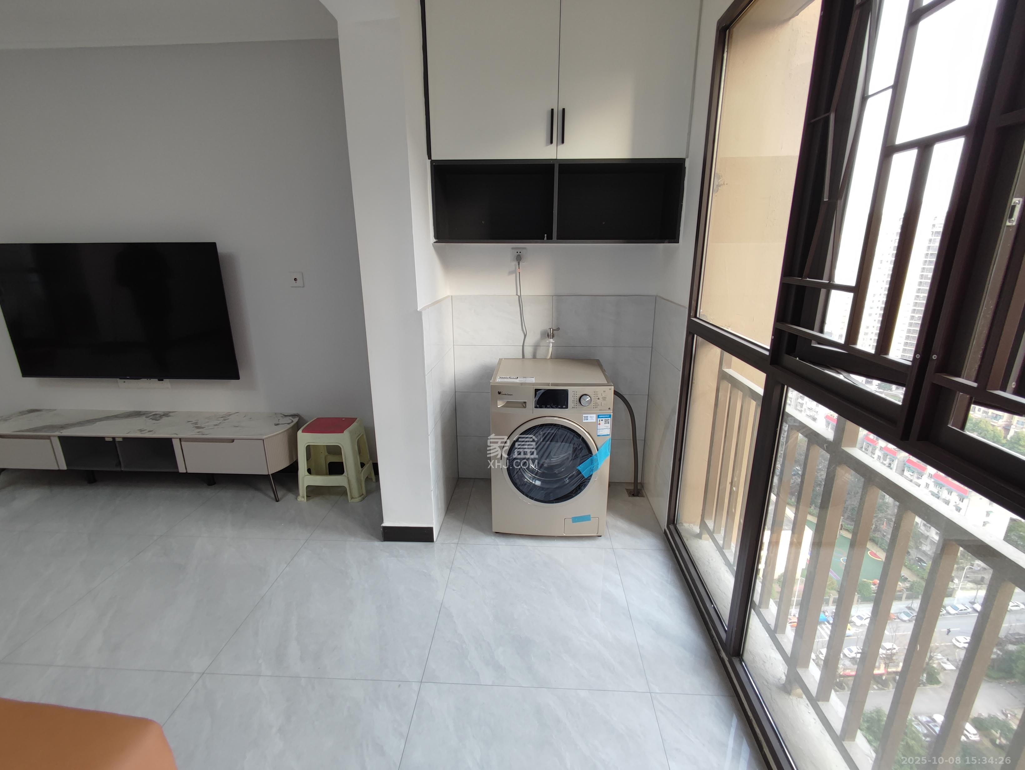 世茂铂翠湾一期 4室2厅1卫 3680.0元/月 世茂铂翠湾一期 4室2厅1卫 3680.0元/月室内图