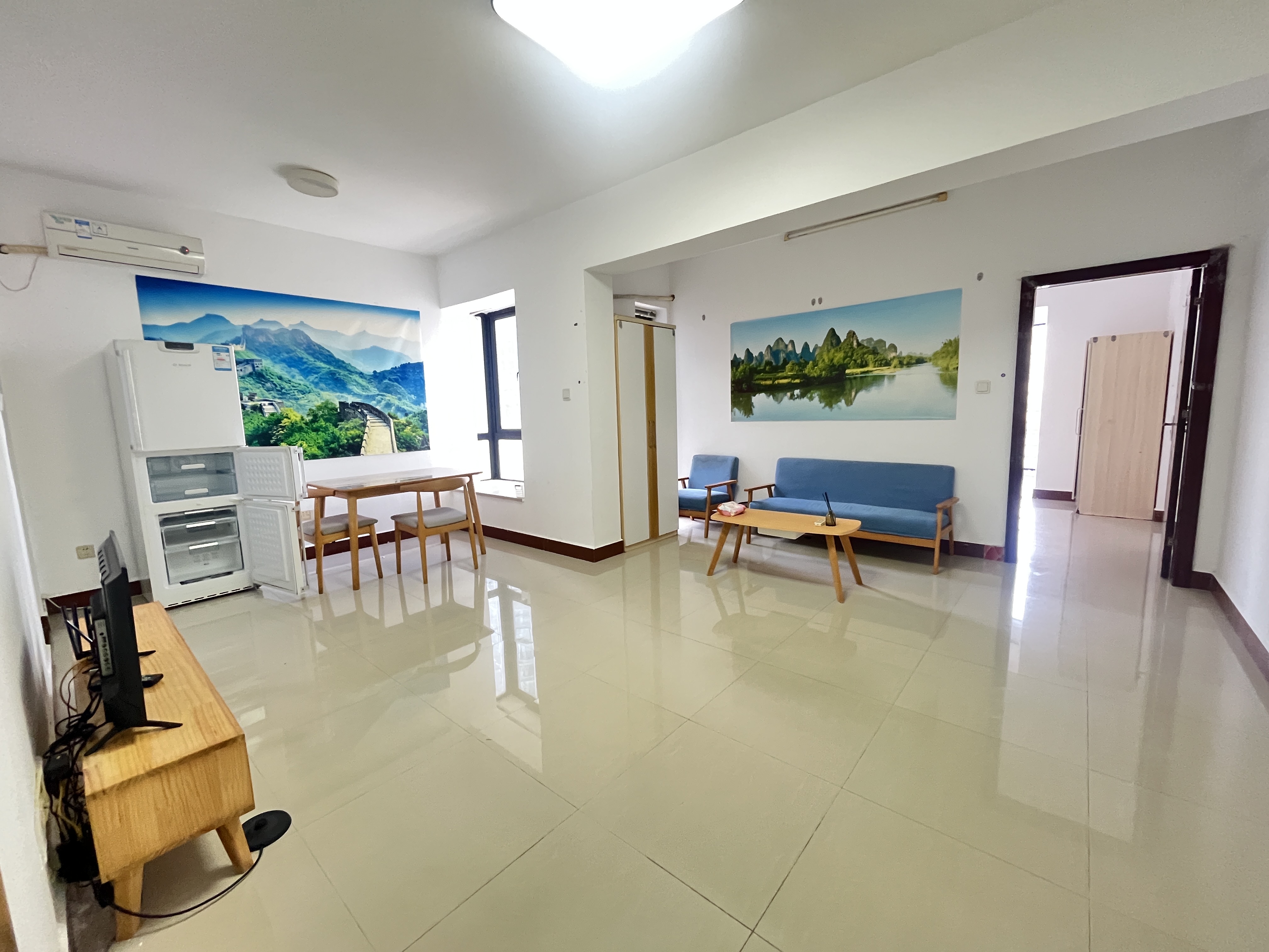 宝华海景  1室1厅1卫    2200.0元/月室内图