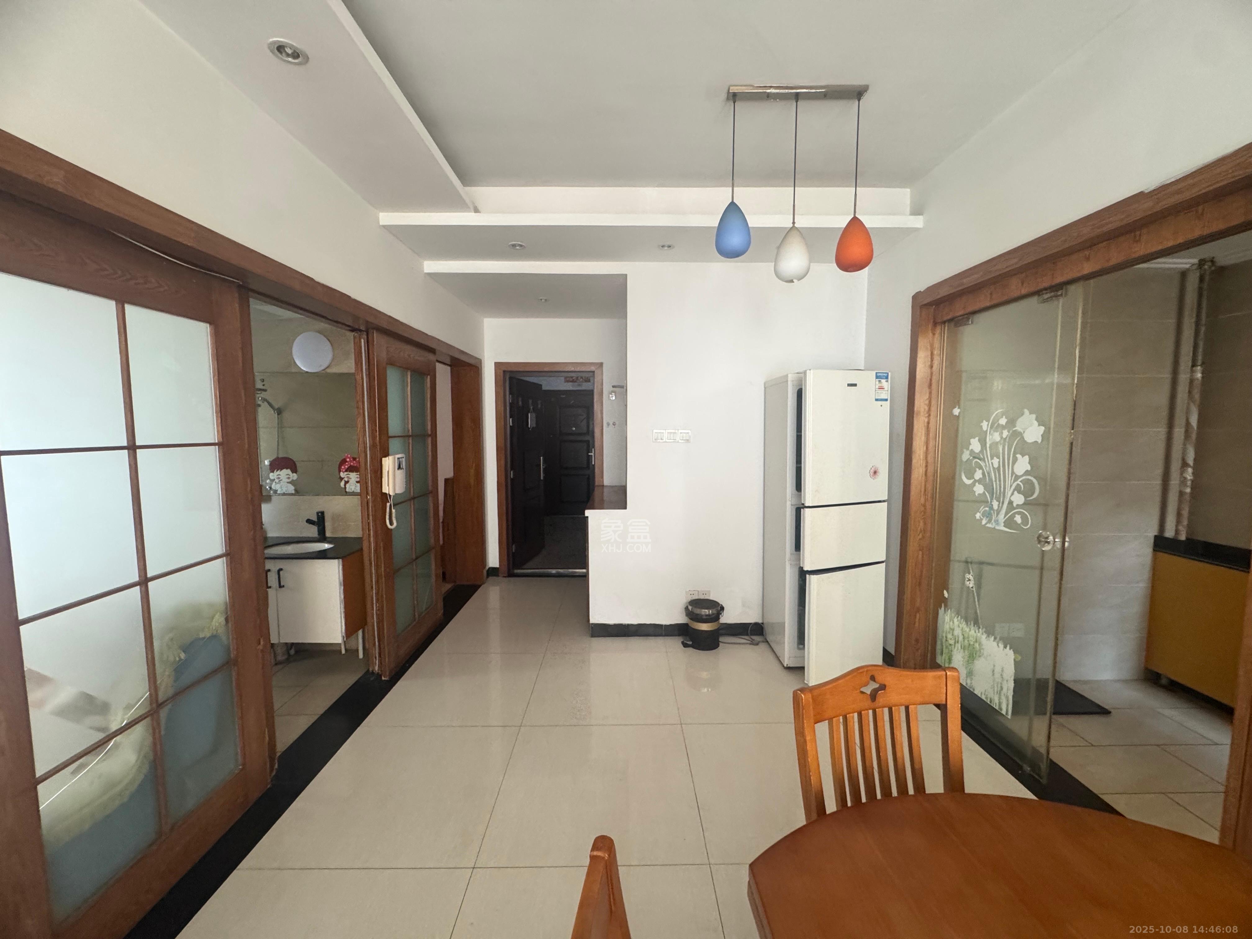 楚天世纪城东苑  3室2厅1卫    1600.0元/月室内图