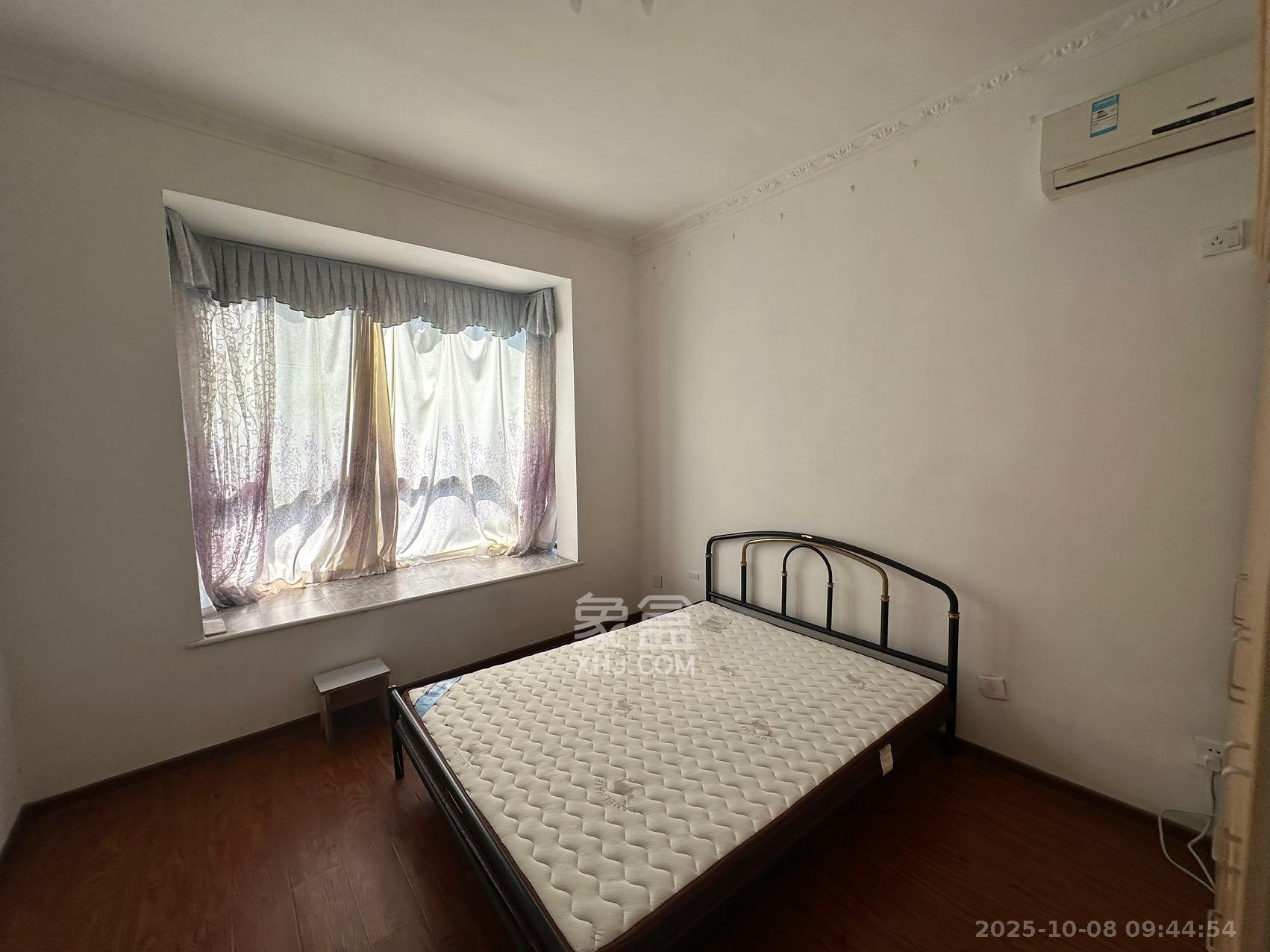 湘江世纪城融江苑 2室2厅1卫 1800.0元/月 湘江世纪城融江苑 2室2厅1卫 1800.0元/月室内图