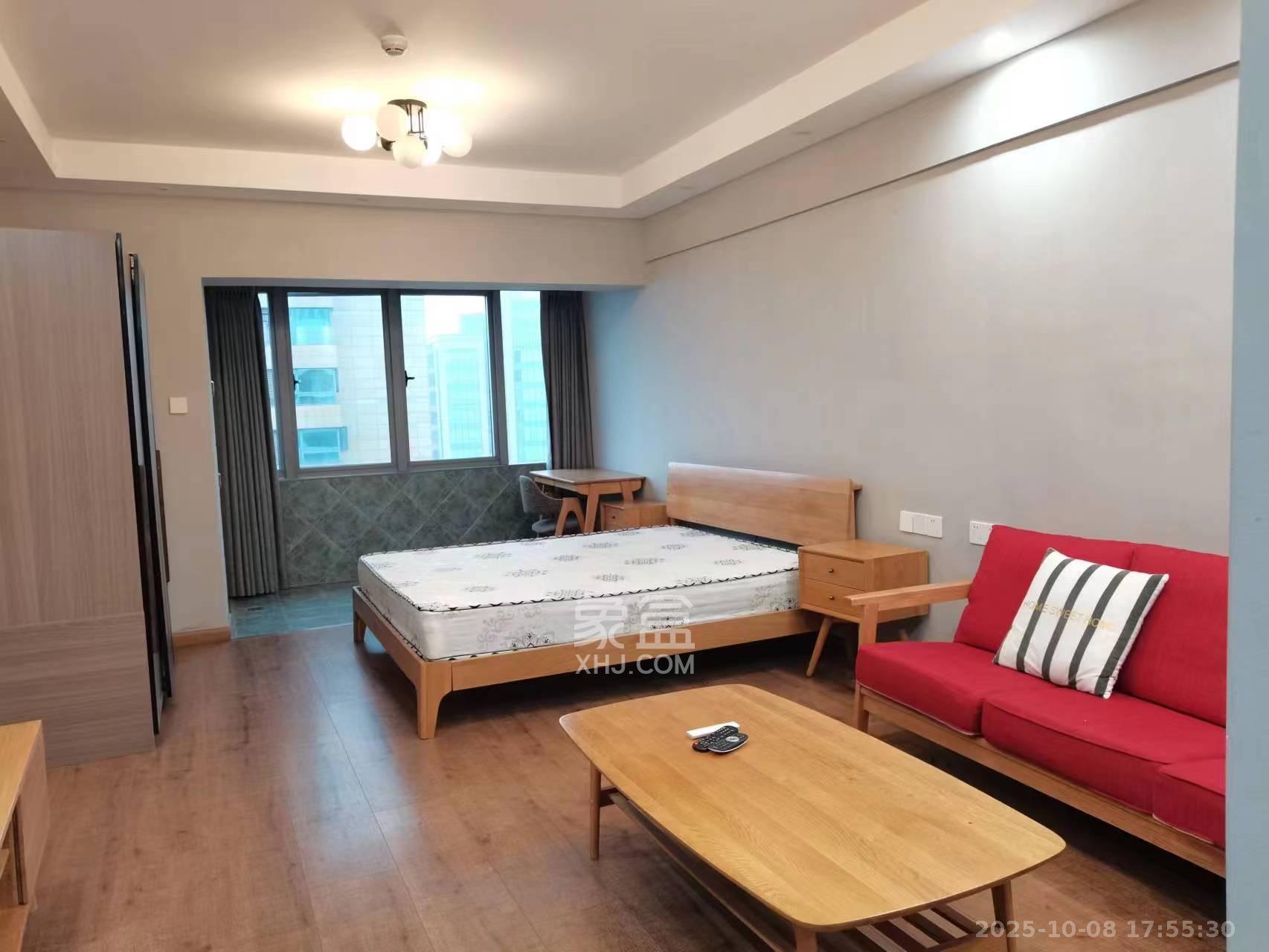 保利国际广场  1室1厅1卫    2000.0元/月