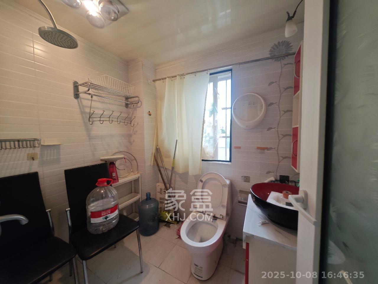 月湖兰庭  2室1厅1卫    2200.0元/月室内图